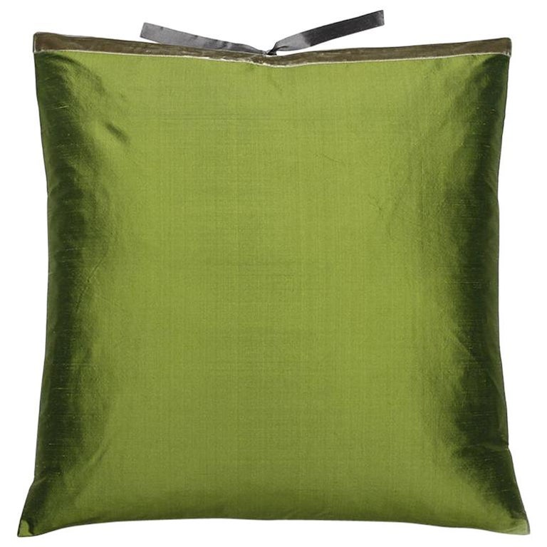 Silk Dupioni Throw Pillow Grass For Sale at 1stDibs