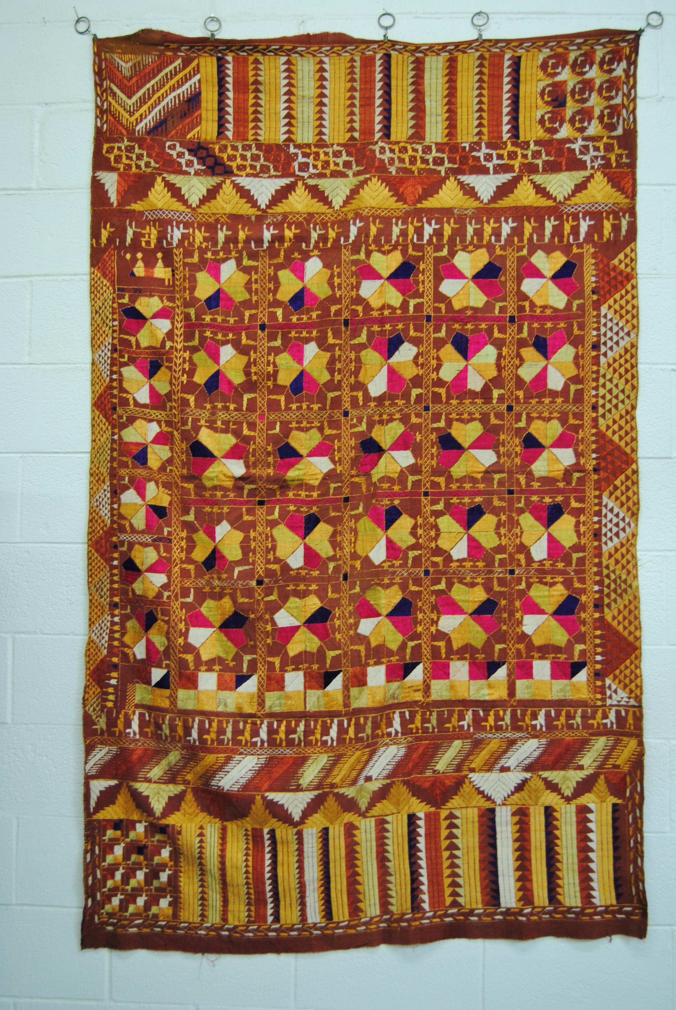 Silk Embroidered Vintage Phulkari Wedding Shawl, Punjab, India In Good Condition For Sale In Glen Ellyn, IL