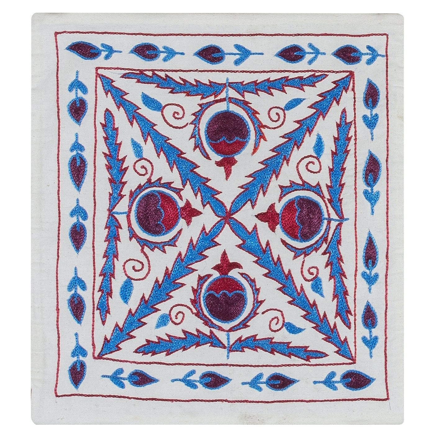 Housse de coussin en broderie de soie, fait à la main en Ouzbékistan. 17 "x19"