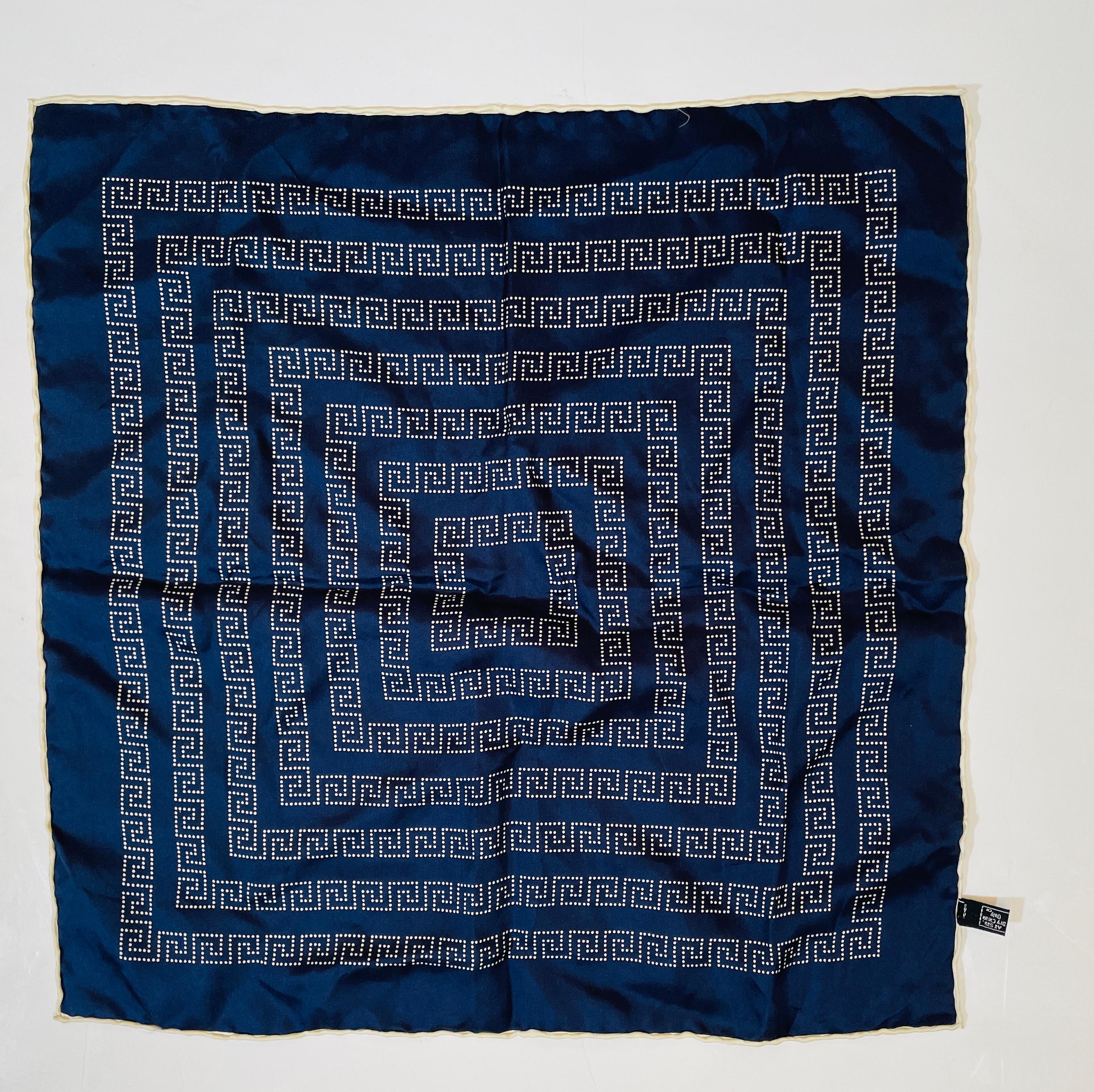 Silk Geometric Square Scarf Gentlemen Neckerchief Handkerchief For Sale 2