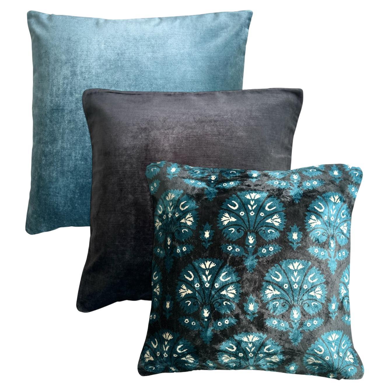 Silk Handwoven Velvet Set Cushions with Ottoman Carnation Motif
