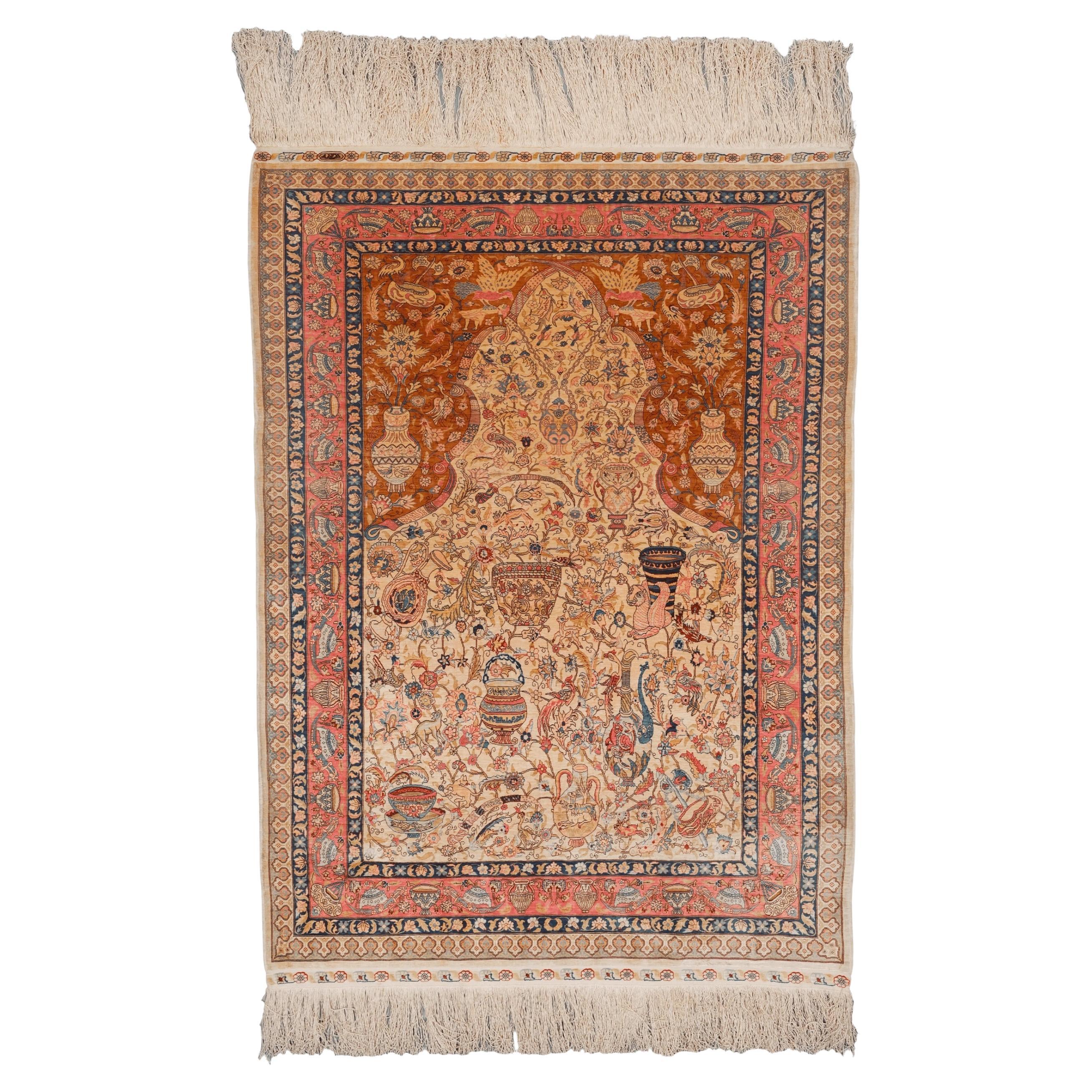 Tappeto da preghiera in seta Hereke