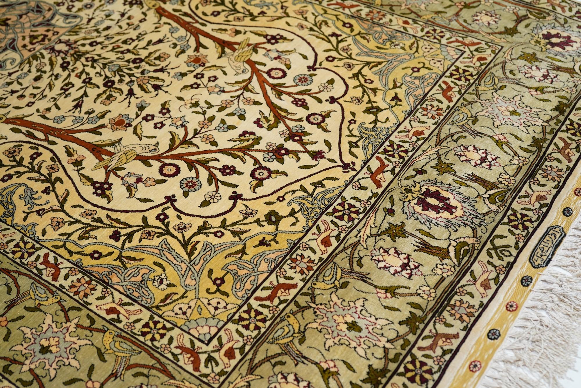 Silk Hereke Rug In Excellent Condition For Sale In New York, NY