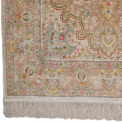 Silk Hereke Rug - Early 20th Century Vintage Rug
