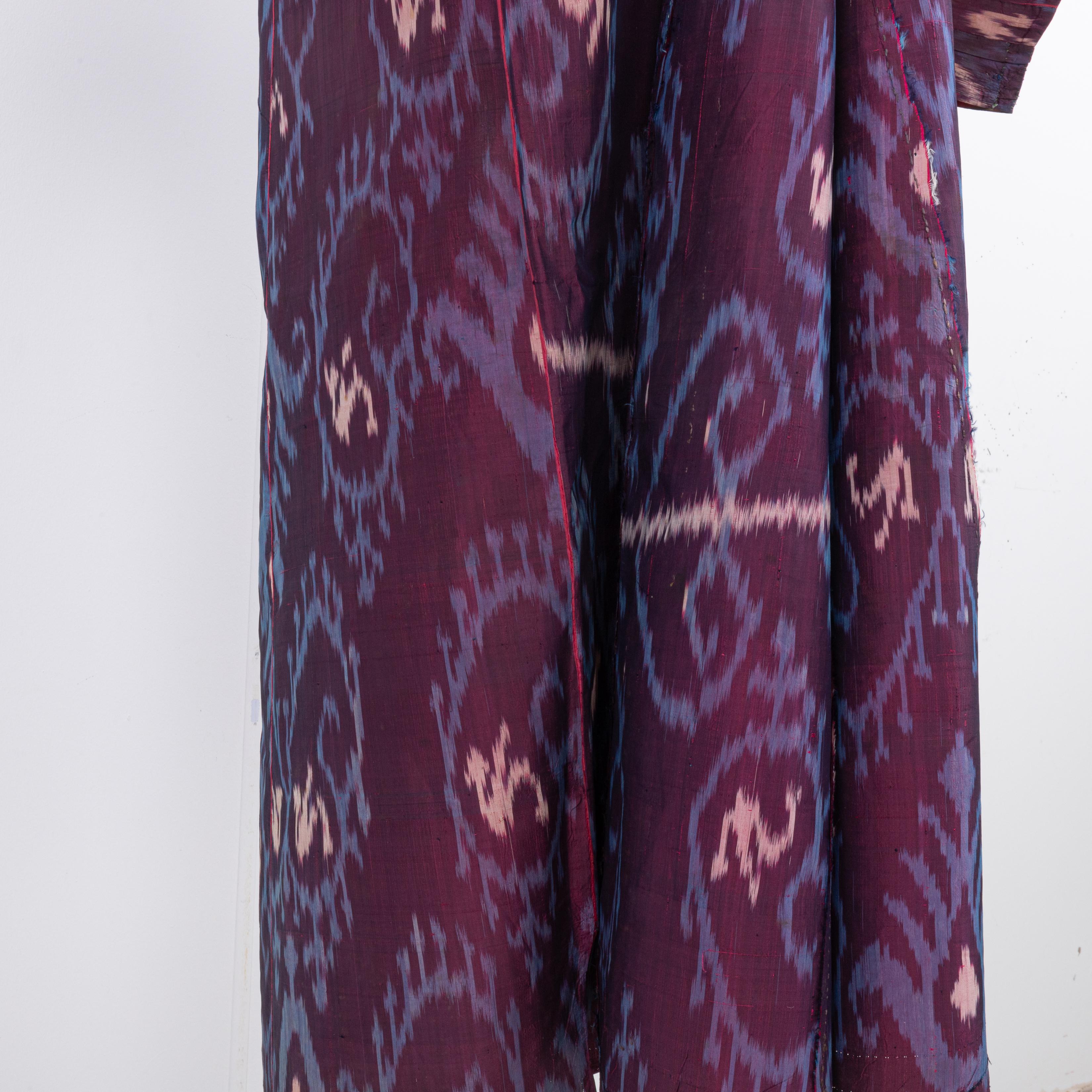 Silk Ikat Chapan, Tajikstan, Late 19th Century. For Sale 6