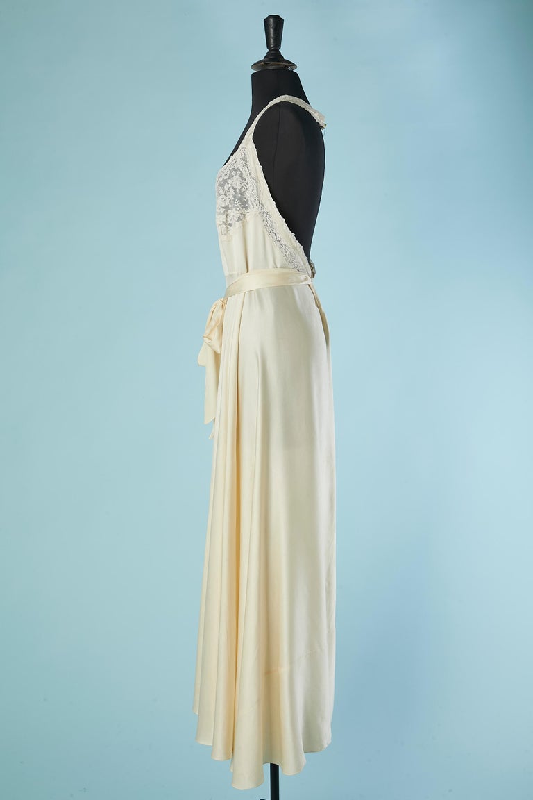 1930s backless dress 1930s backless dresses hit different. : r/Design_air