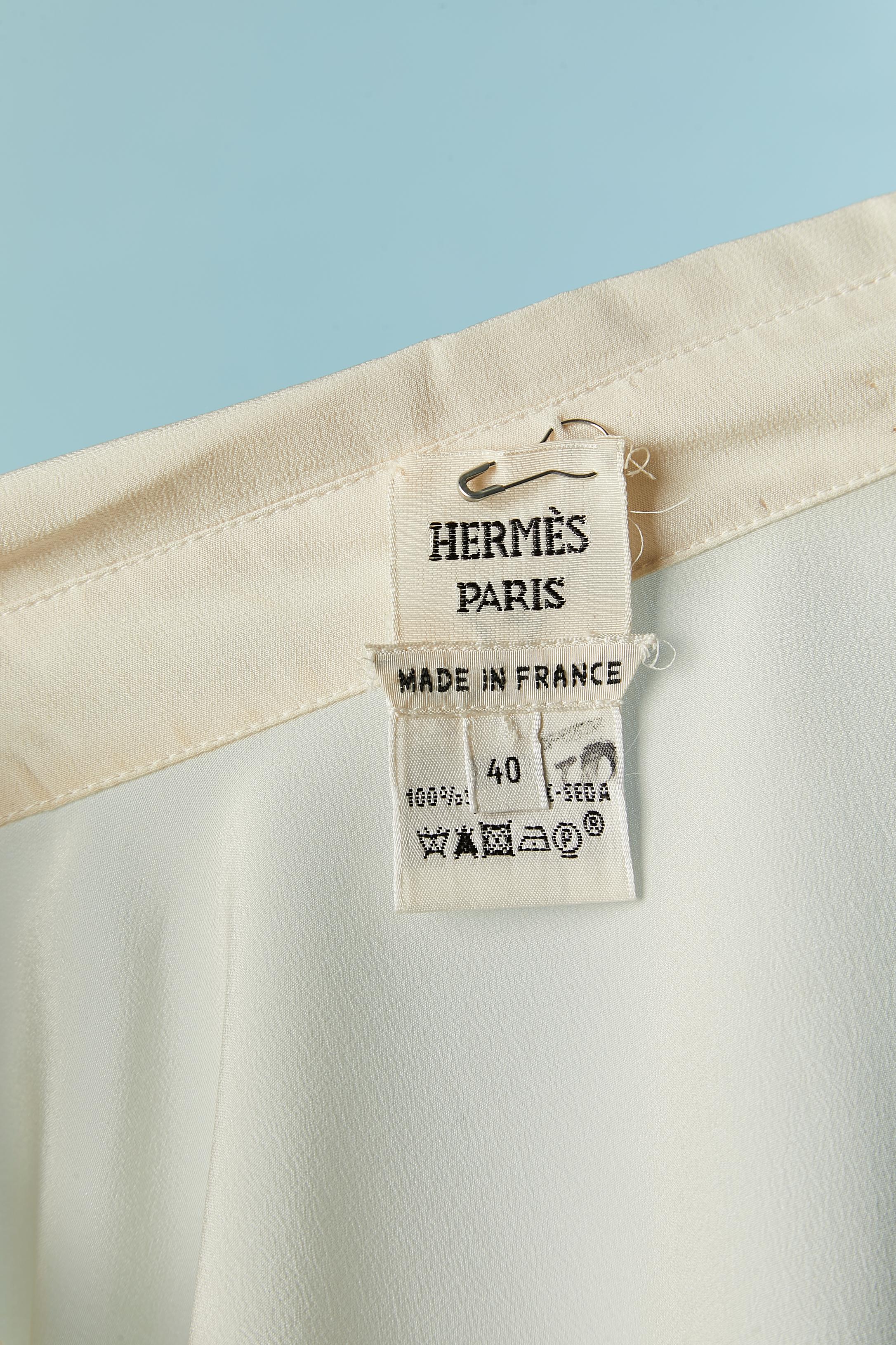 Robe-chemise en soie ivoire avec ceinture Hermès en vente 3