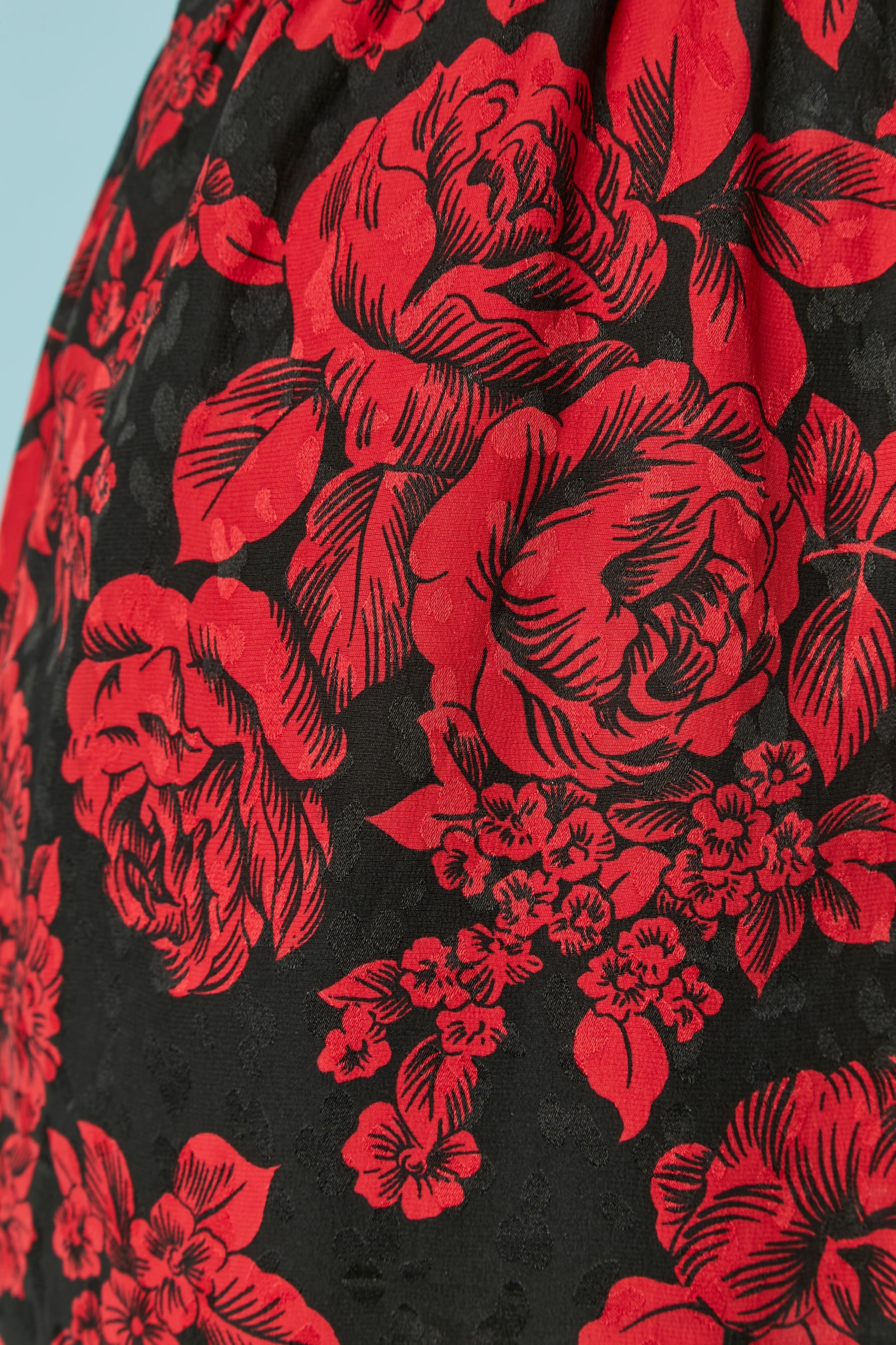Silk jacquard dress with flower print Saint Laurent Rive Gauche Circa 1980's In Excellent Condition For Sale In Saint-Ouen-Sur-Seine, FR