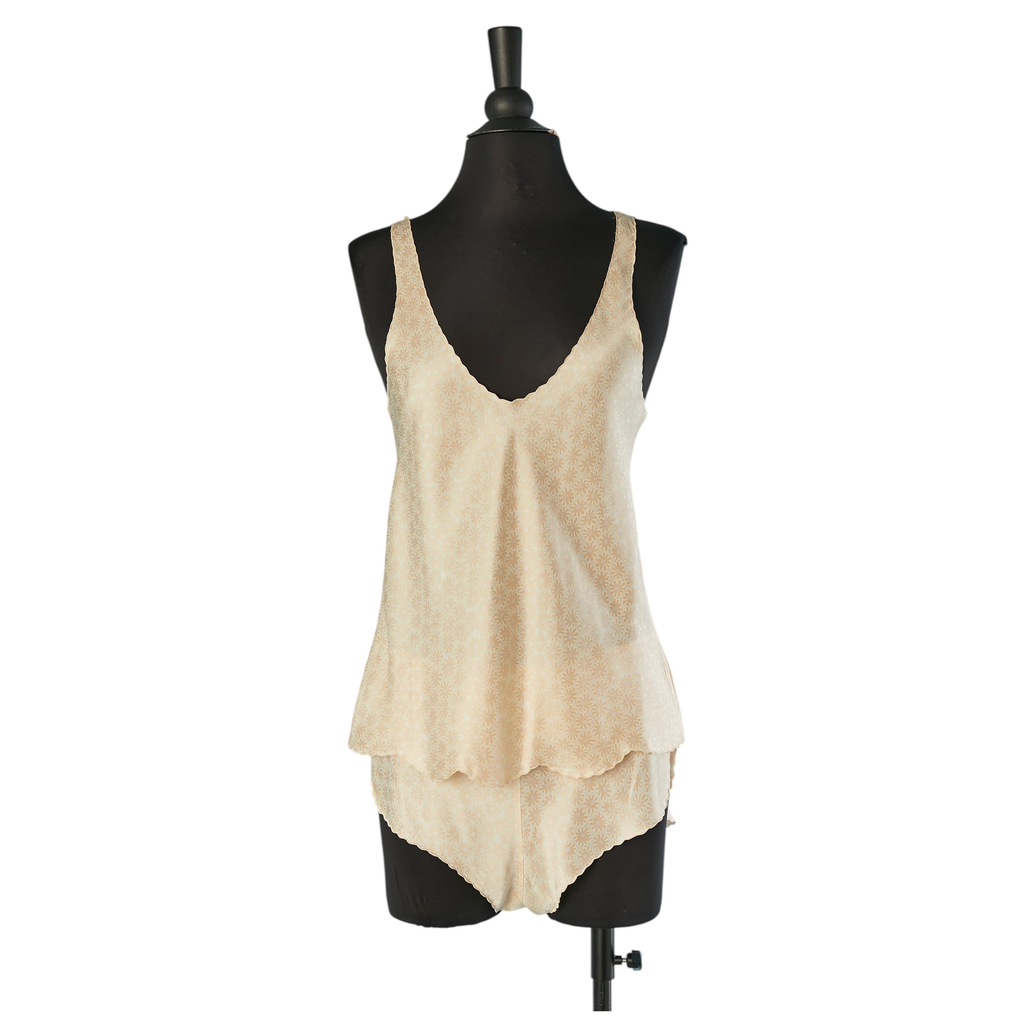 Completo intimo VALENTINO Bodywear composto da top in jacquard di seta color avorio e boxer