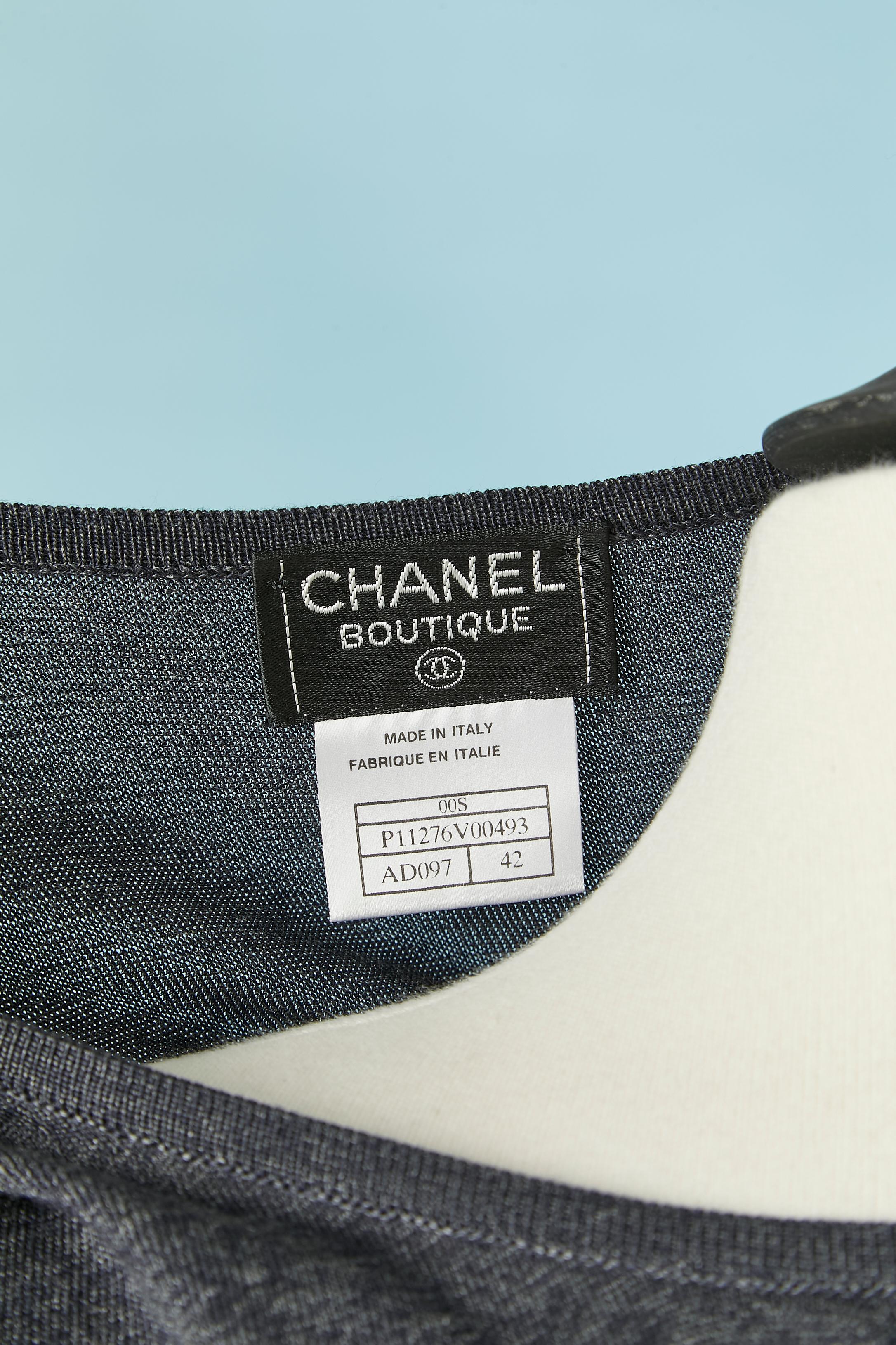 Women's Silk jersey cashmere tee-shirt CHANEL BOUTIQUE For Sale