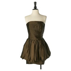 Abito da cocktail bustier a palloncino in seta color kaki di ALEXANDRE VAUTHIER
