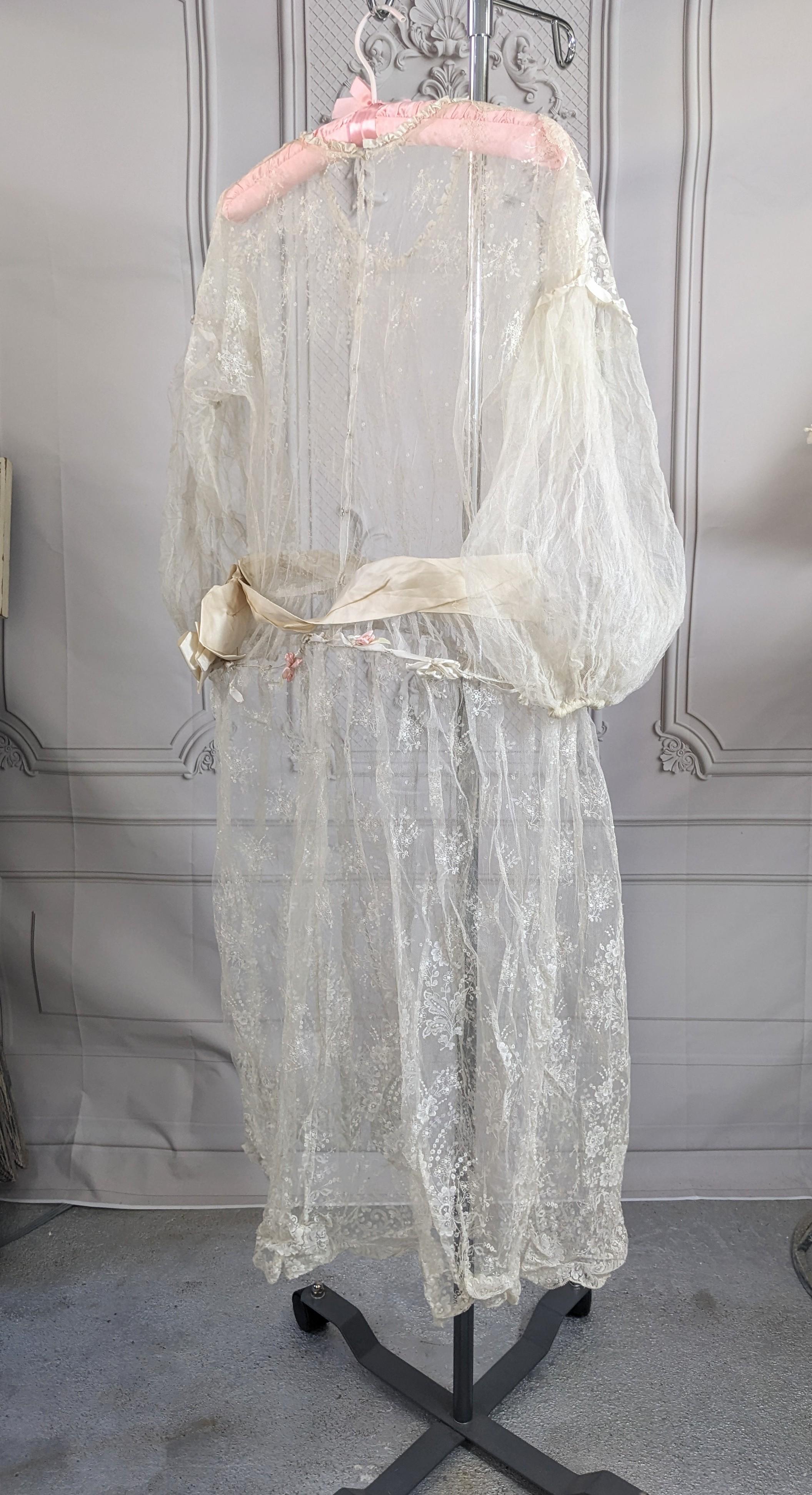 Silk Lace and Tulle Robe de Style For Sale 1
