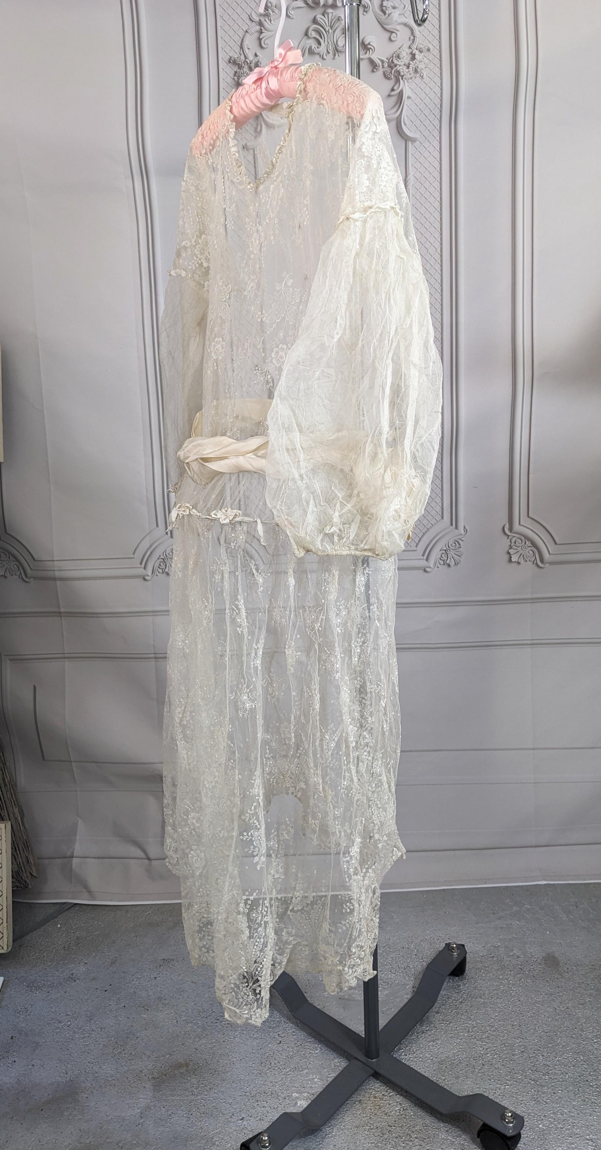 Silk Lace and Tulle Robe de Style For Sale 2