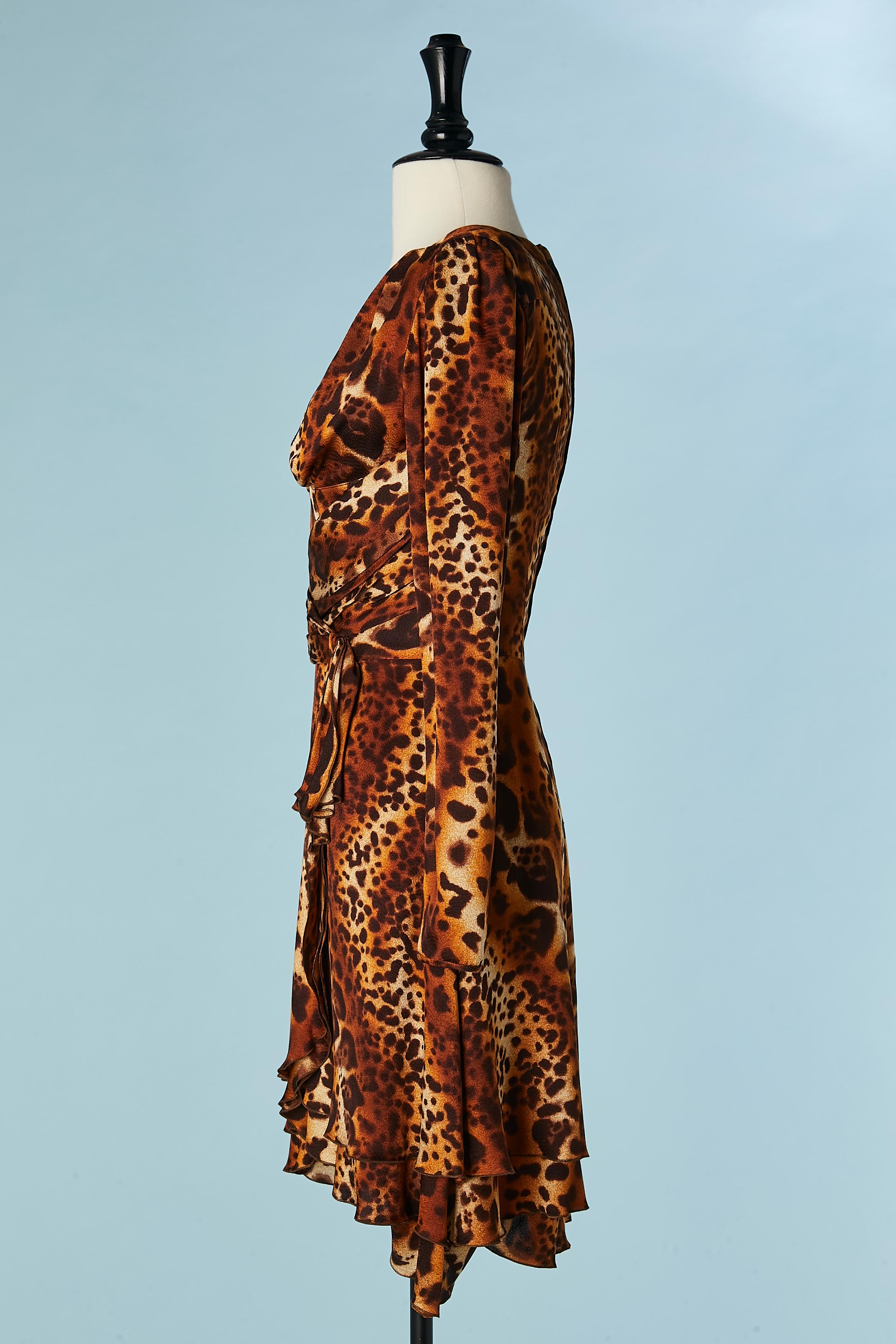 Women's Silk leopard wrapped dress with drape waist Emanuel Ungaro Parallèle Circa 1980 For Sale