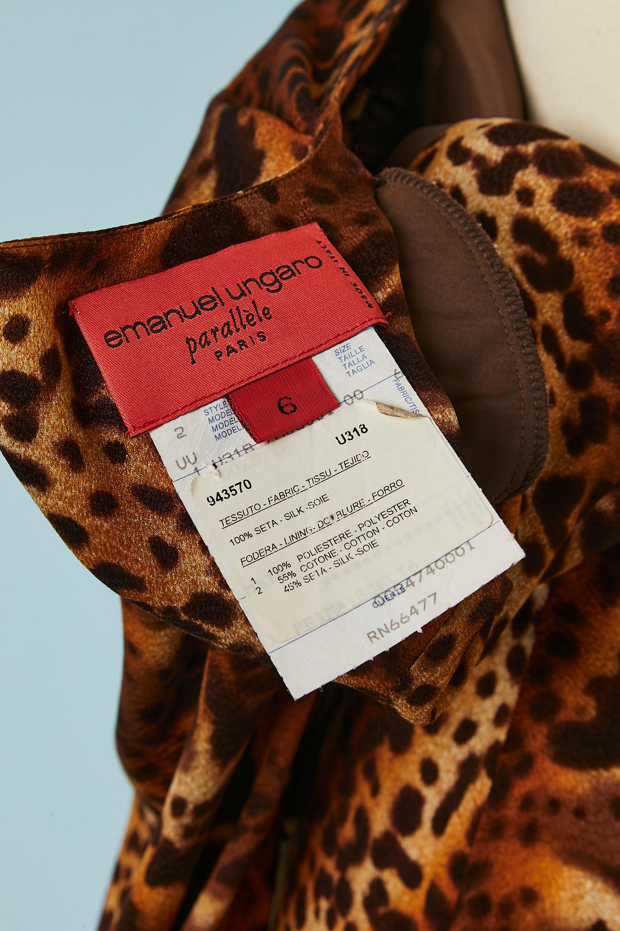 Silk leopard wrapped dress with drape waist Emanuel Ungaro Parallèle Circa 1980 For Sale 2