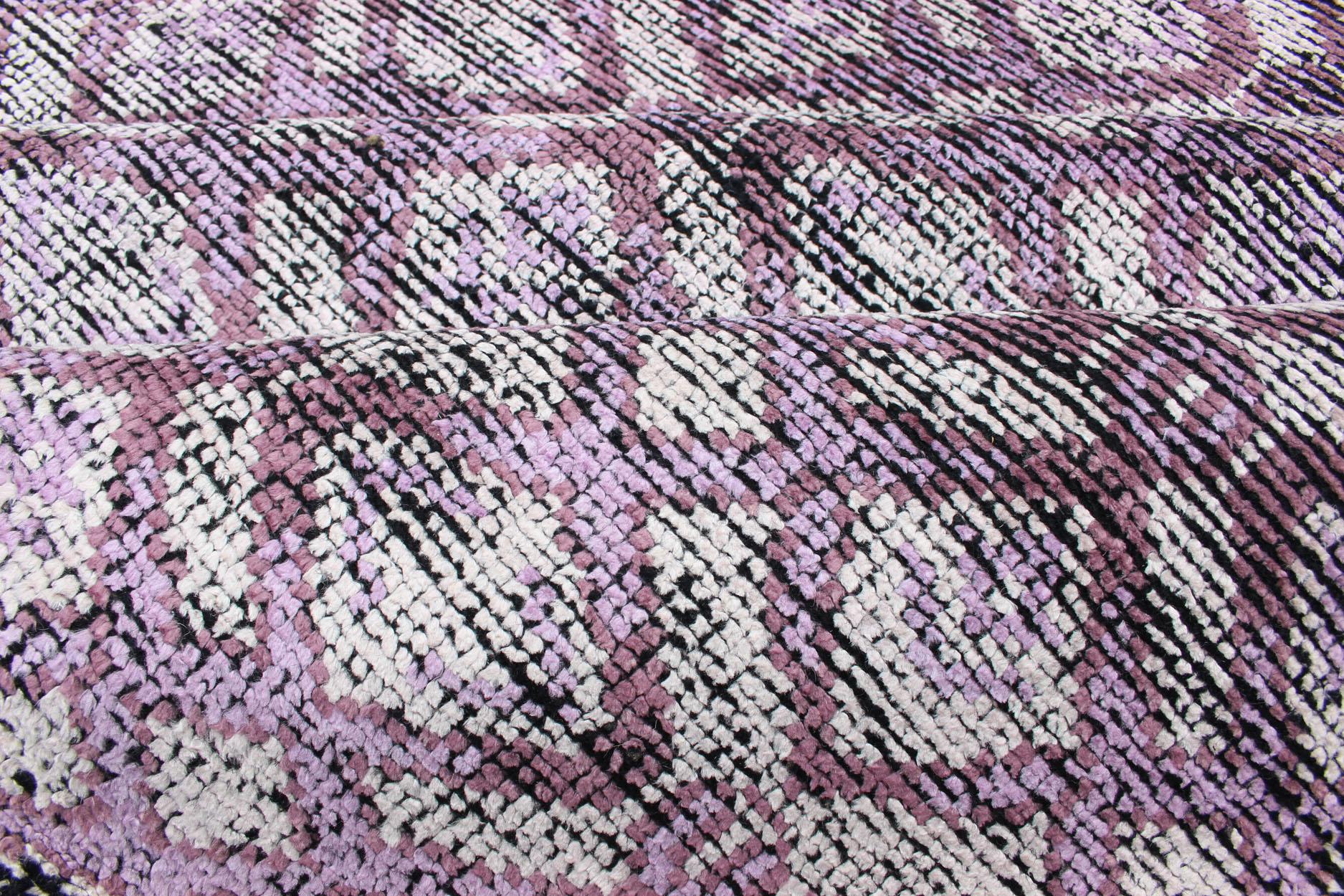 Silk Modern Distressed Rug in Light Purple by Keivan Woven Arts For Sale 3