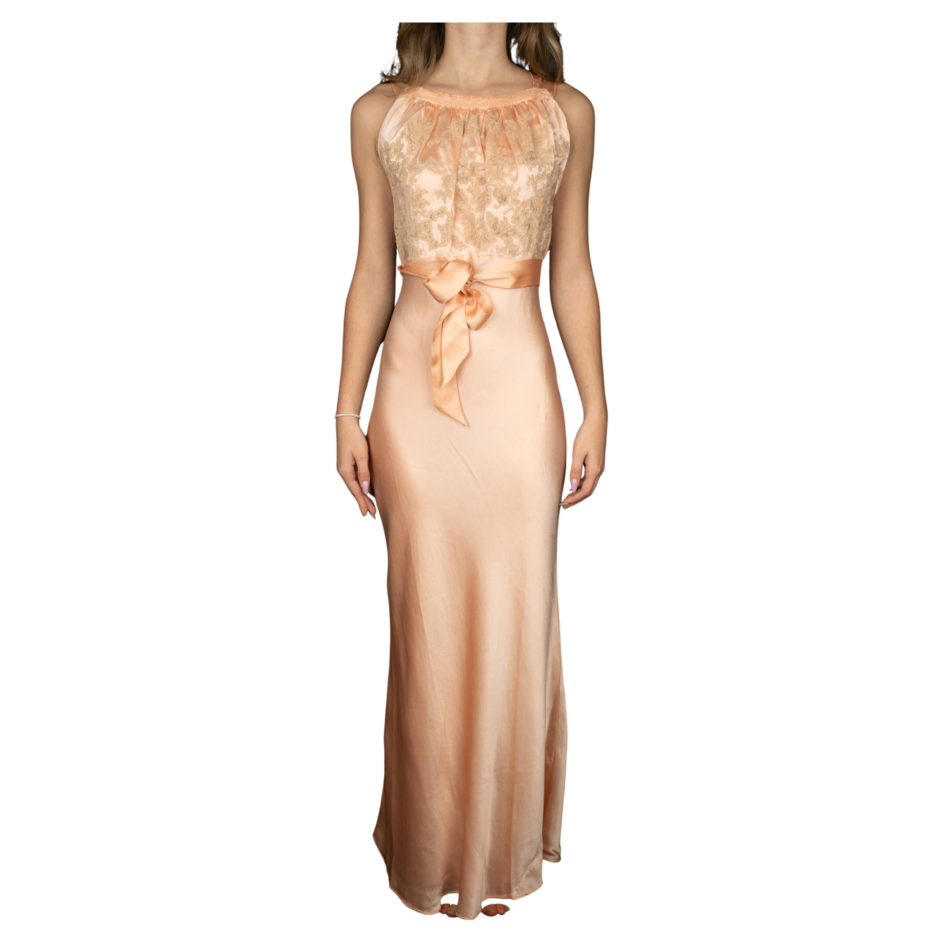 Silk négligé 1940s im Angebot