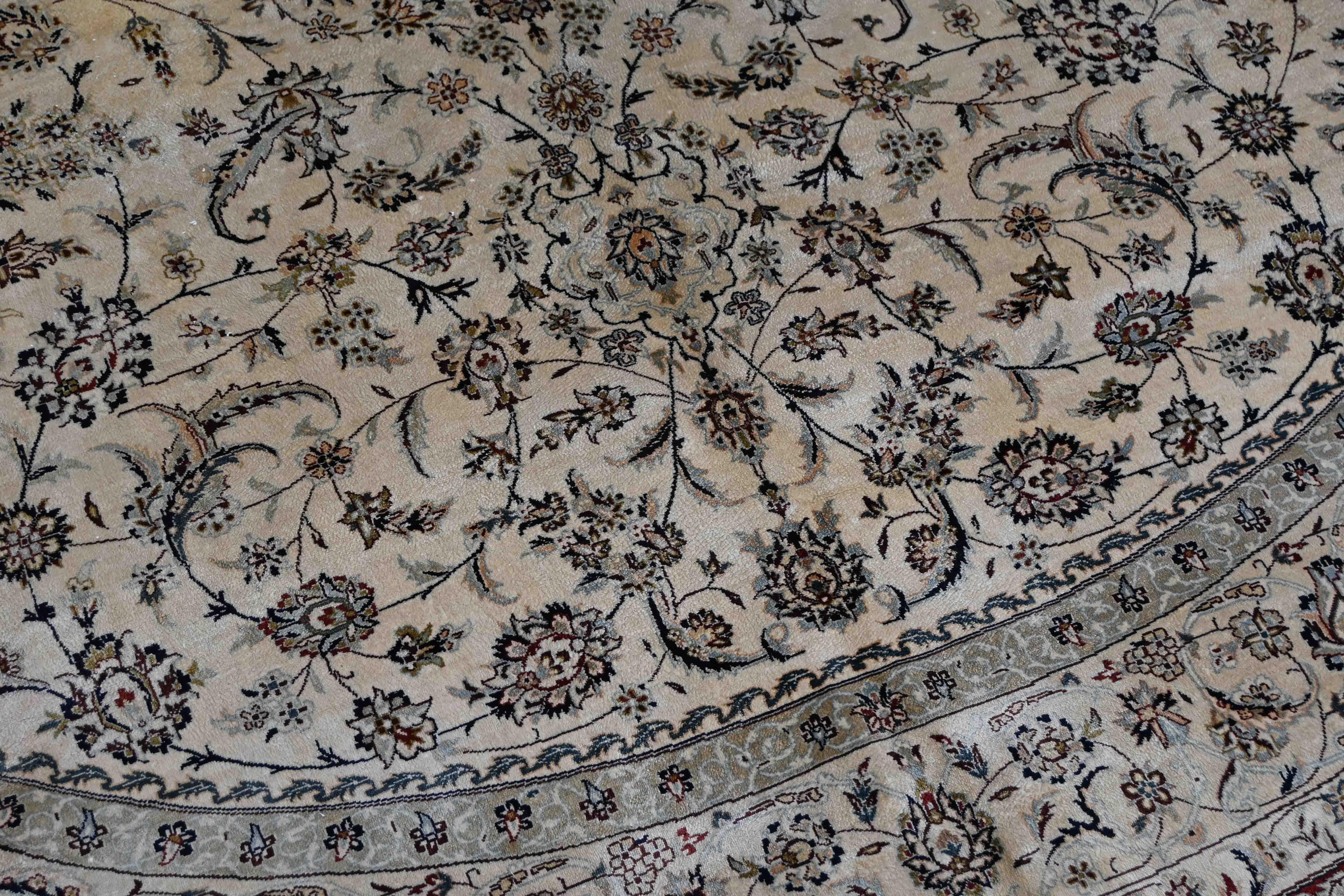 Tappeto di seta su seta, circa 1970  - N° 1408 in vendita 4