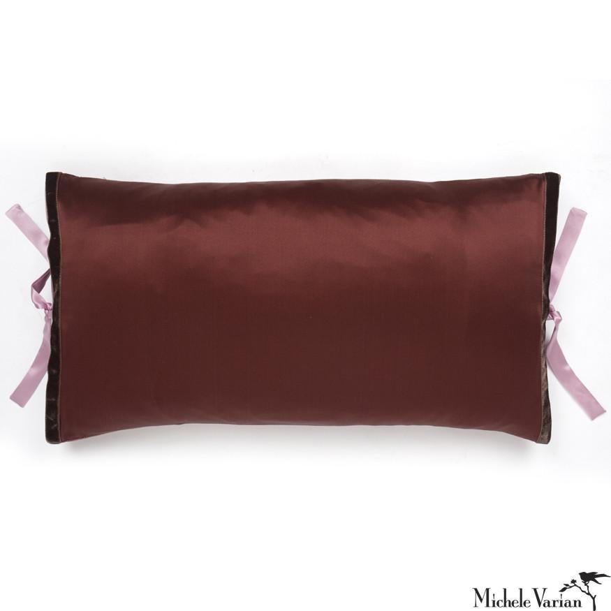 A luxury handmade decorative throw pillow made of solid silk charmeuse,
great for using color and pattern to brighten up a contemporary living
room, bedroom or lounge. Silk charmeuse is a high quality, lightweight
fabric woven with a satin weave.