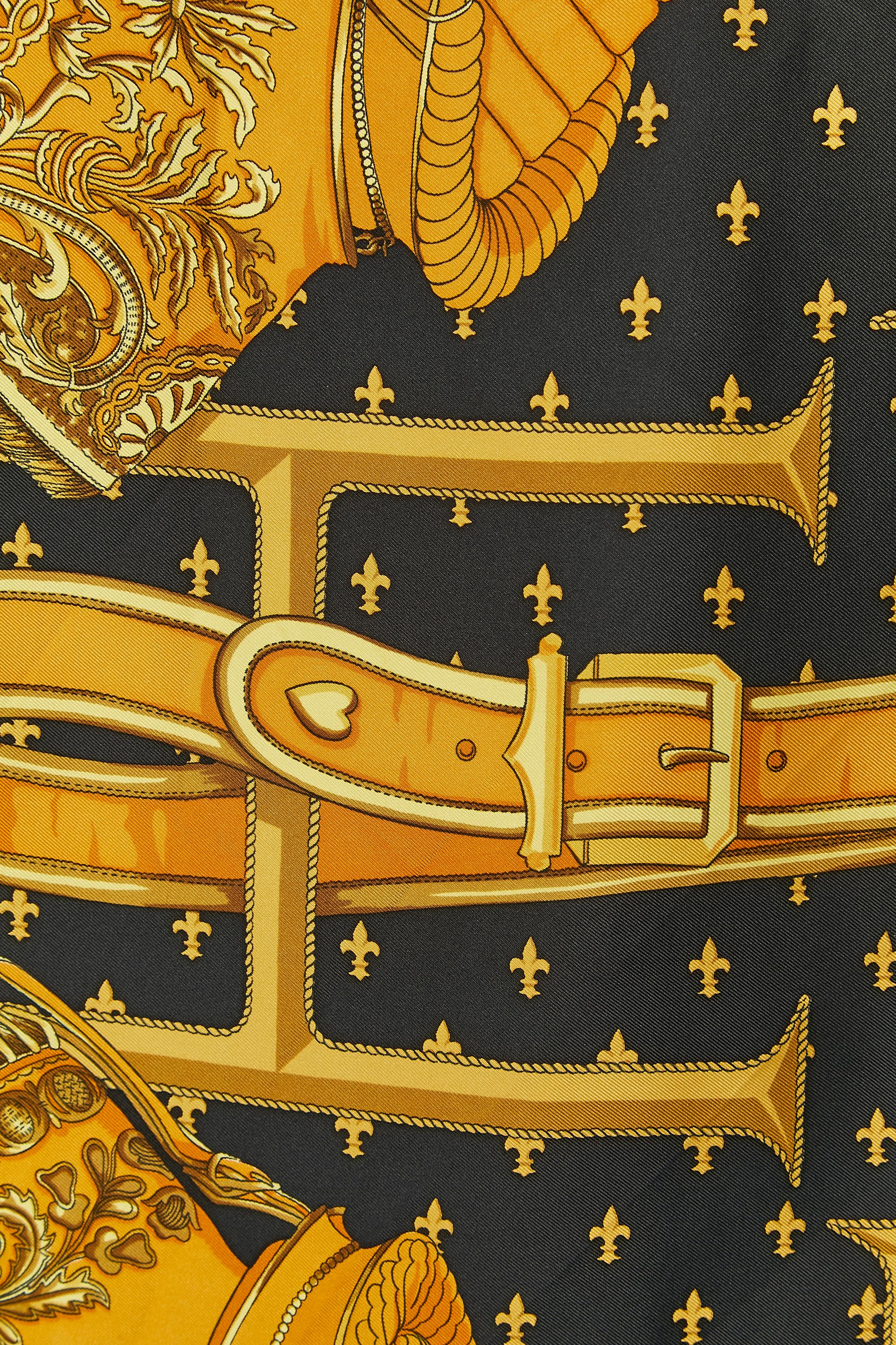 Silk printed Carré scarf 
