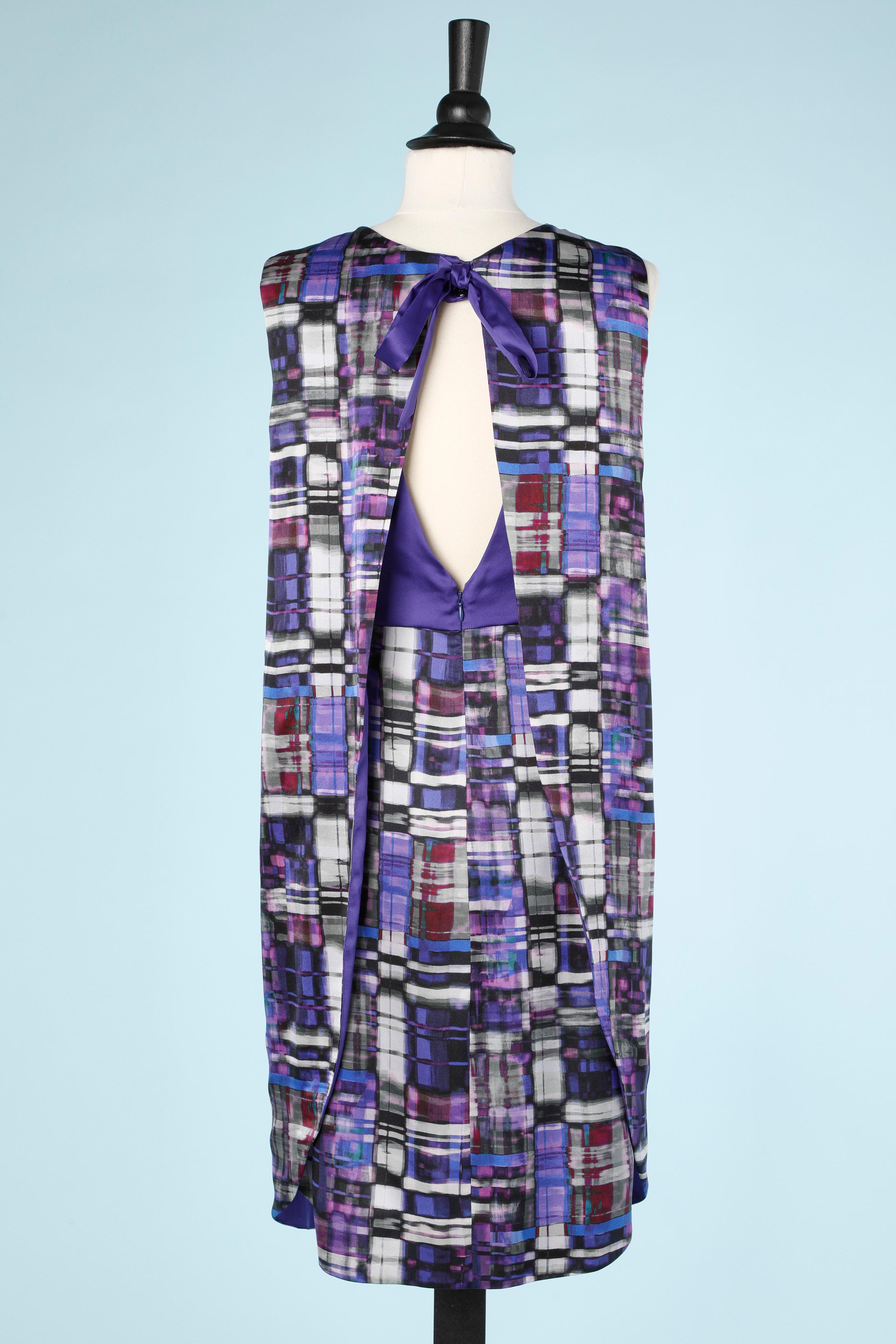 Silk printed dress Armani Collezioni In Excellent Condition For Sale In Saint-Ouen-Sur-Seine, FR