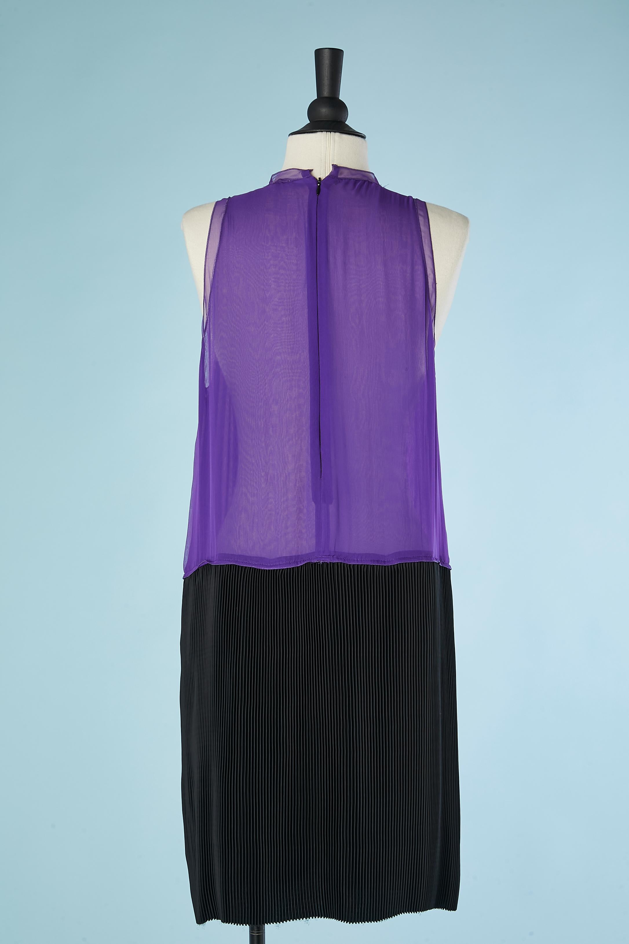 Silk purple cocktail dress with beaded work and velvet appliqué Bottega Veneta For Sale 1