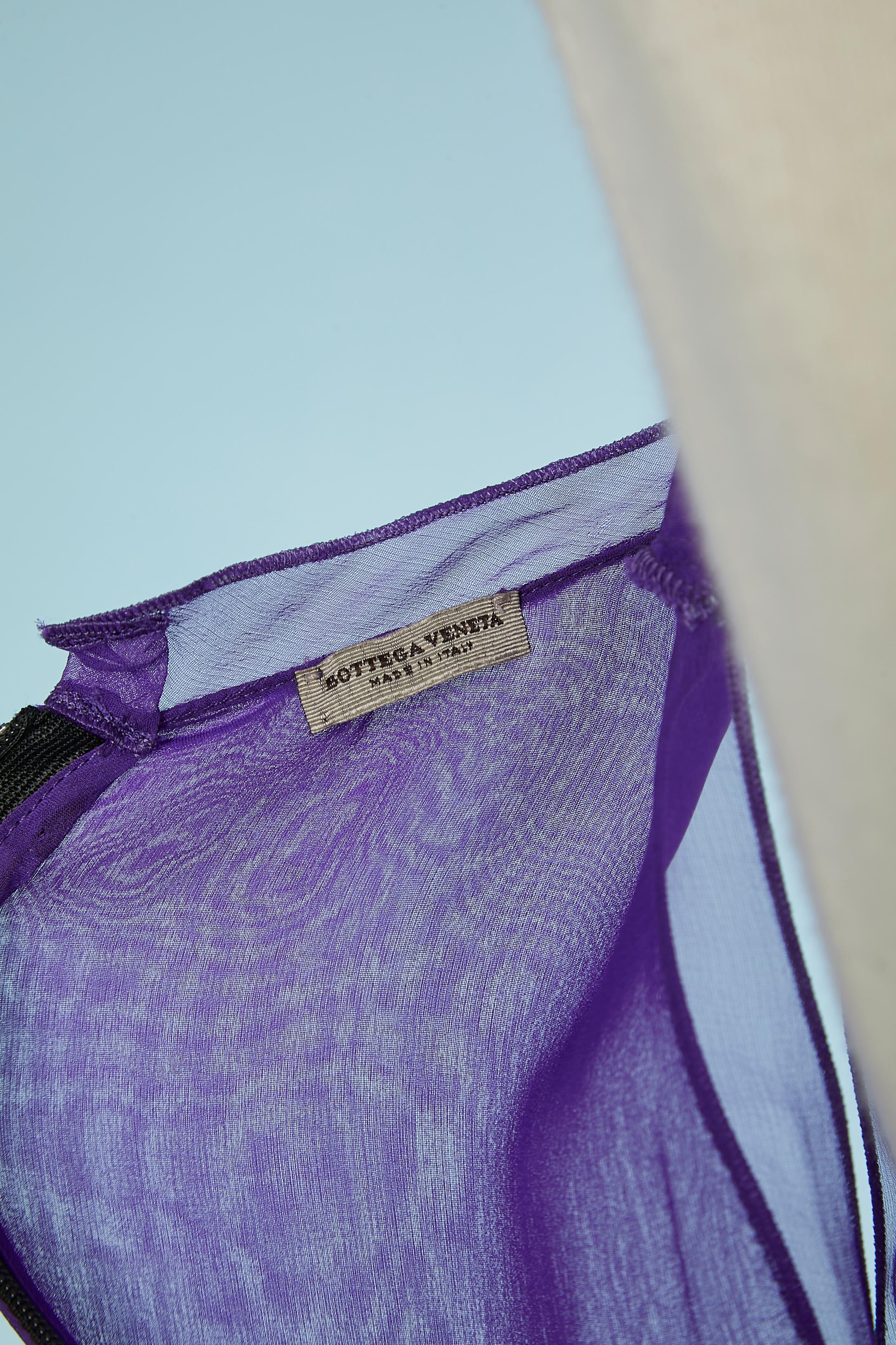 Silk purple cocktail dress with beaded work and velvet appliqué Bottega Veneta For Sale 2