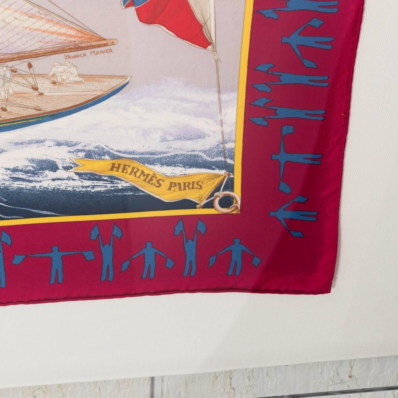 Soie Écharpe de voile en soie d'Hermès