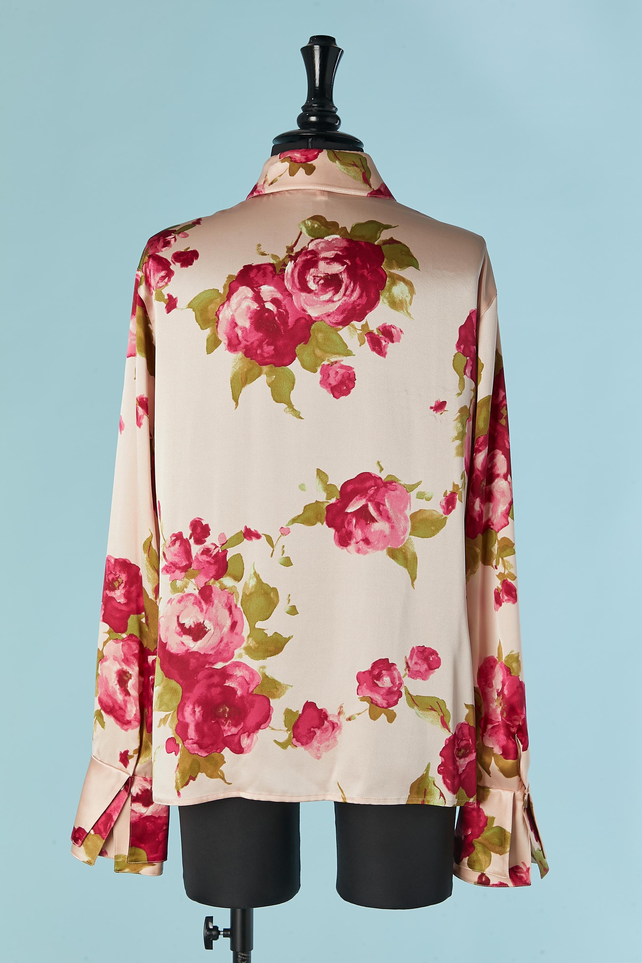 Silk shirt with flower print and double collar ESCADA in vendita 1
