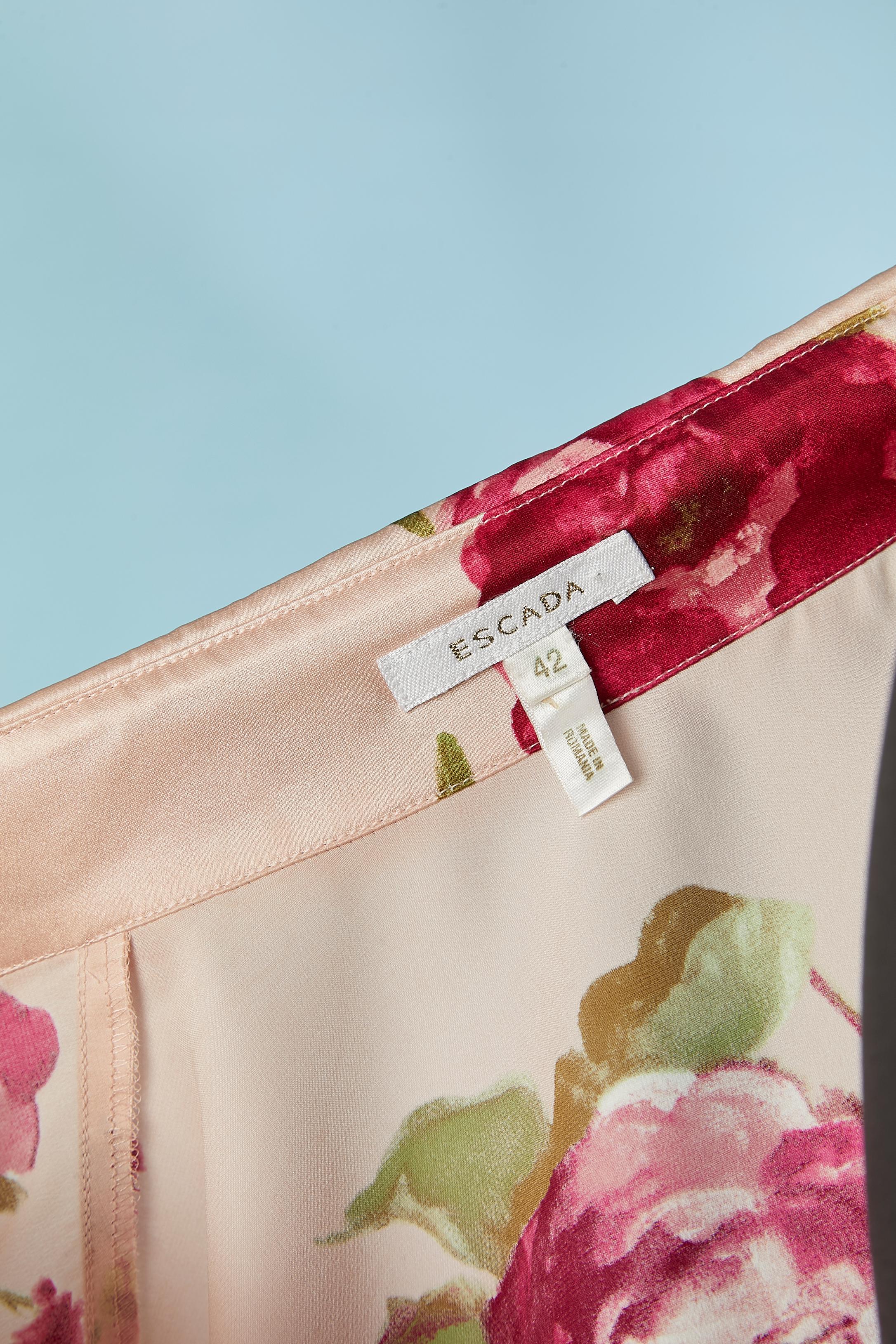 Silk shirt with flower print and double collar ESCADA in vendita 2