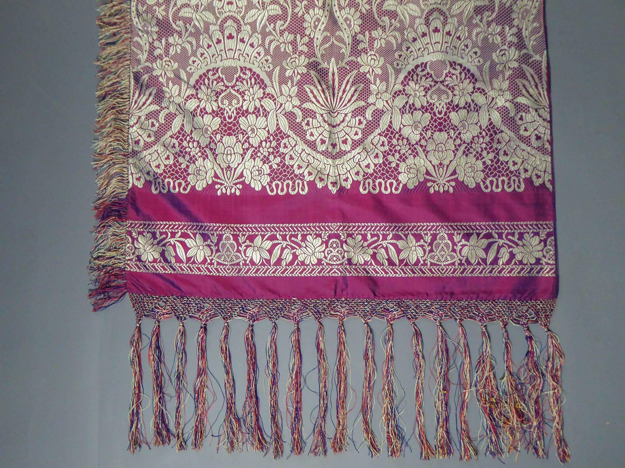 19th century Silk Stole With Lace design, Lyon France   (Pink)