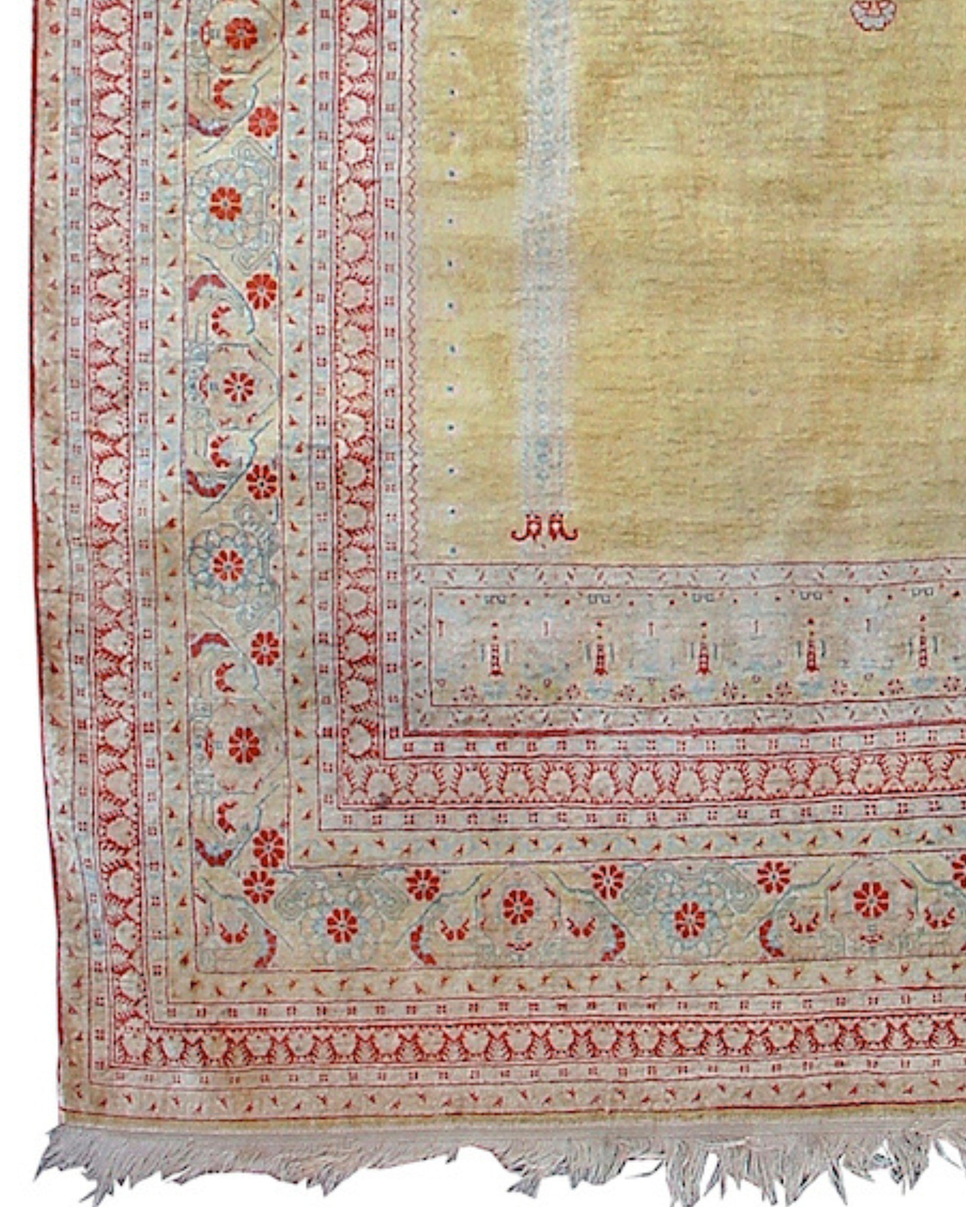 Seiden-Tabriz-Teppich, 19. Jahrhundert (Handgeknüpft) im Angebot