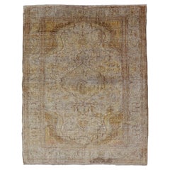 Tapis turc Sivas en soie dans les tons ivoire, Brown et jaune