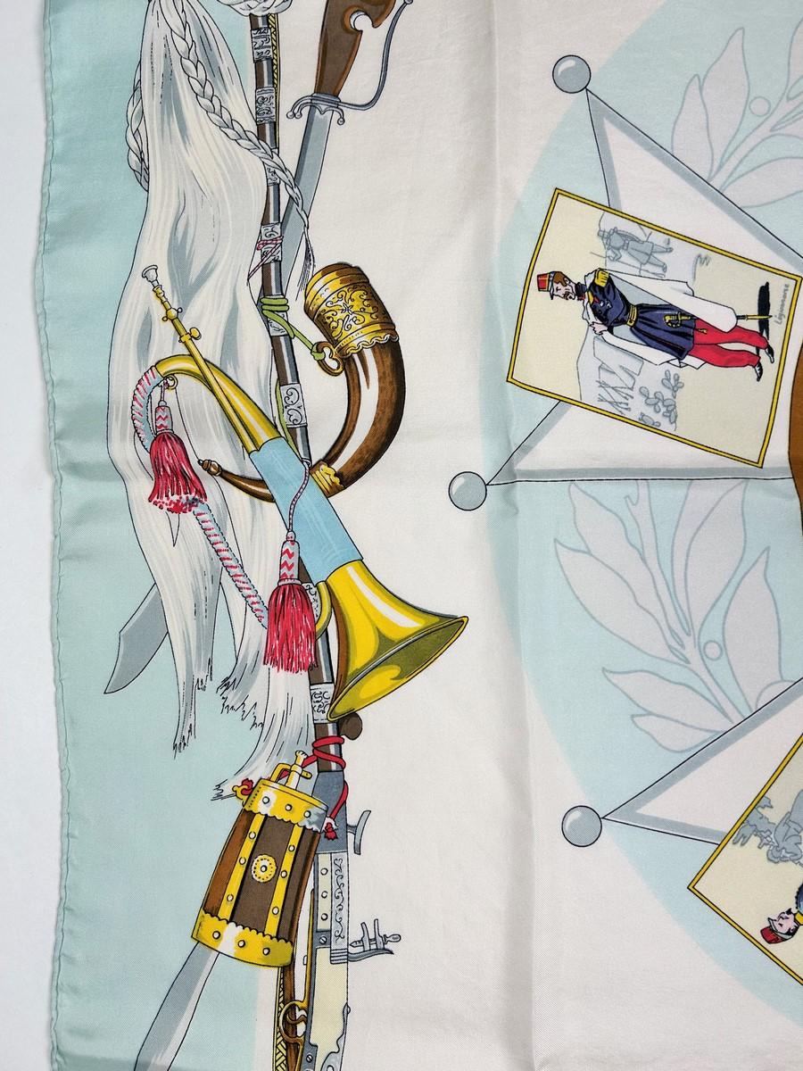 Silk twill square scarf ‘L'armée d'Afrique’ LR. Paris Circa 1960 in vendita 2