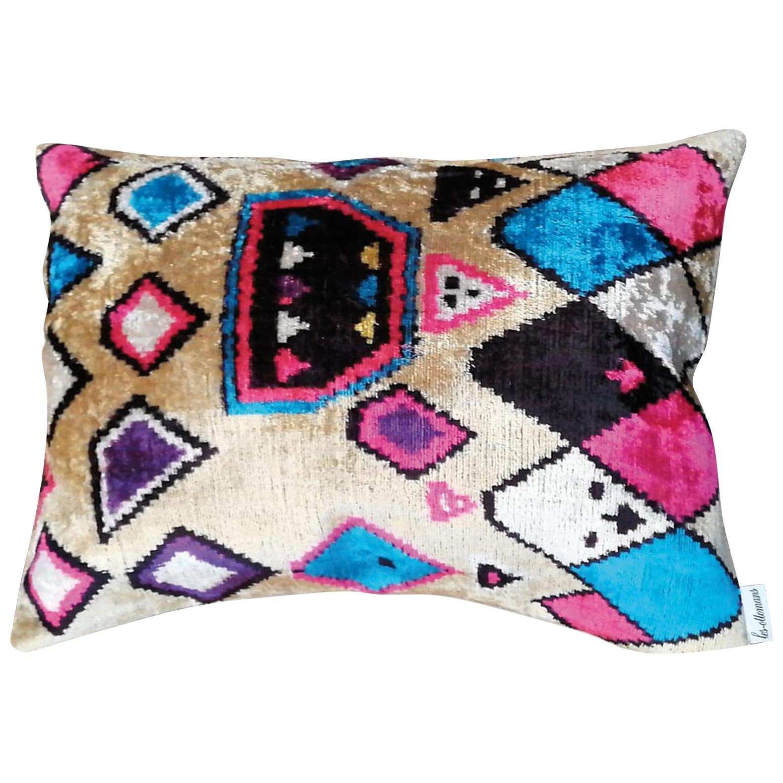 Coussin en velours de soie V441