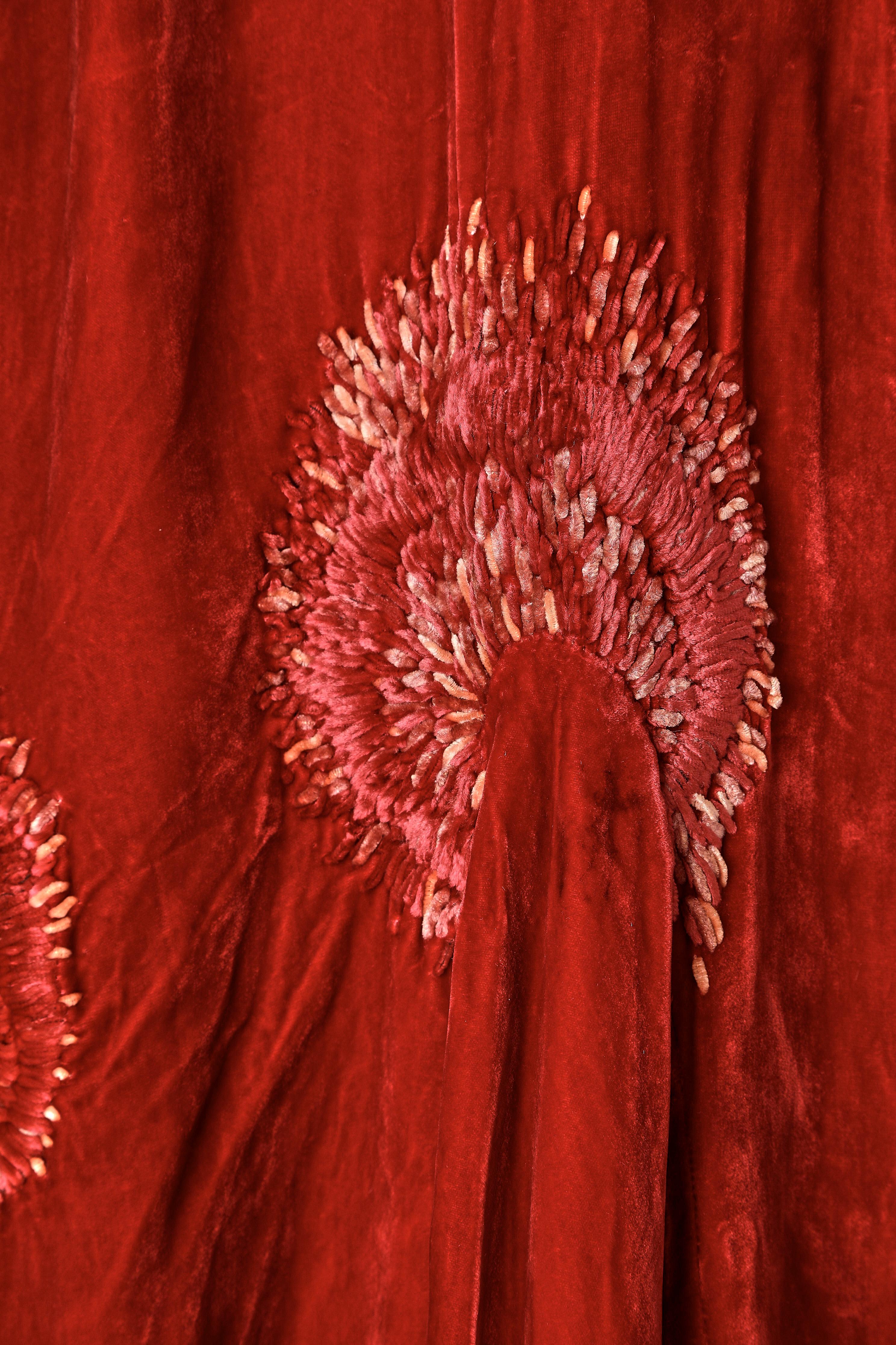 Red Silk velvet opera cape with chiffon flower on the collar embellishment Circa1920 For Sale
