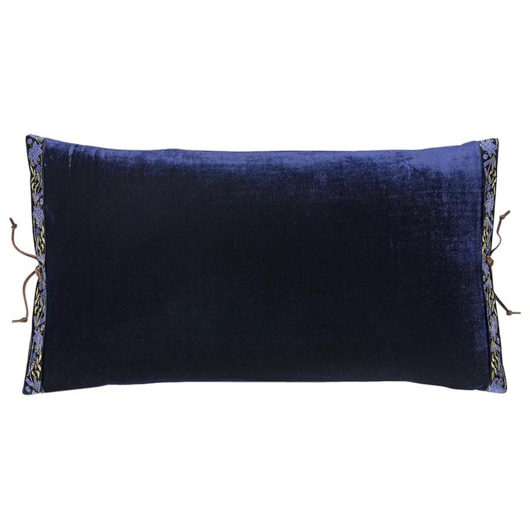 Silk Velvet Throw Pillow Navy For Sale at 1stDibs