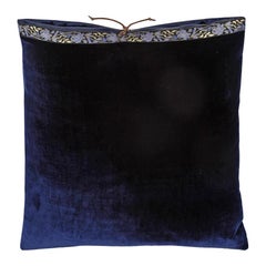 Silk Velvet Throw Pillow Navy