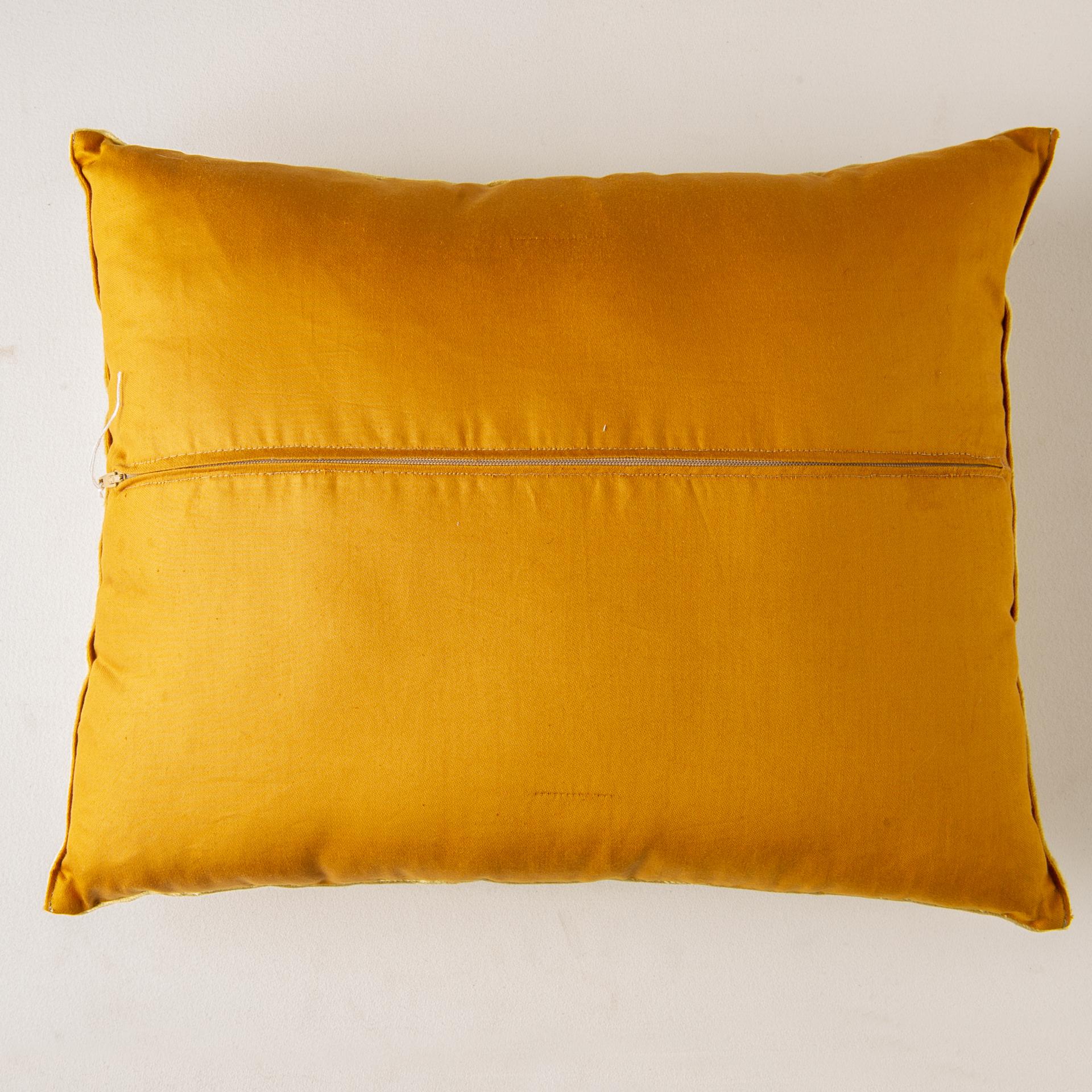 Other Silk Velvet Venetian Pillow For Sale