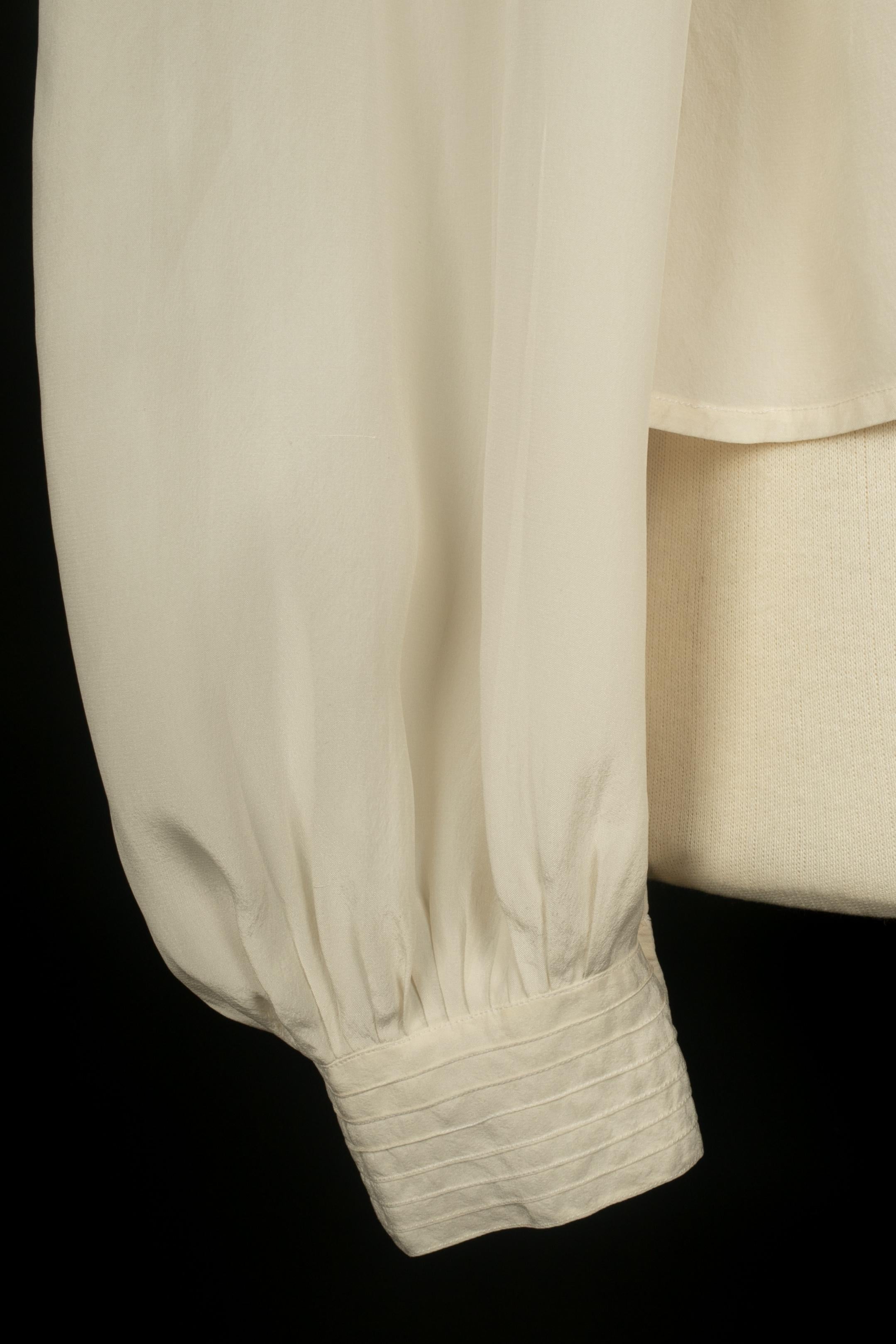 Silk vintage blouse in vendita 2