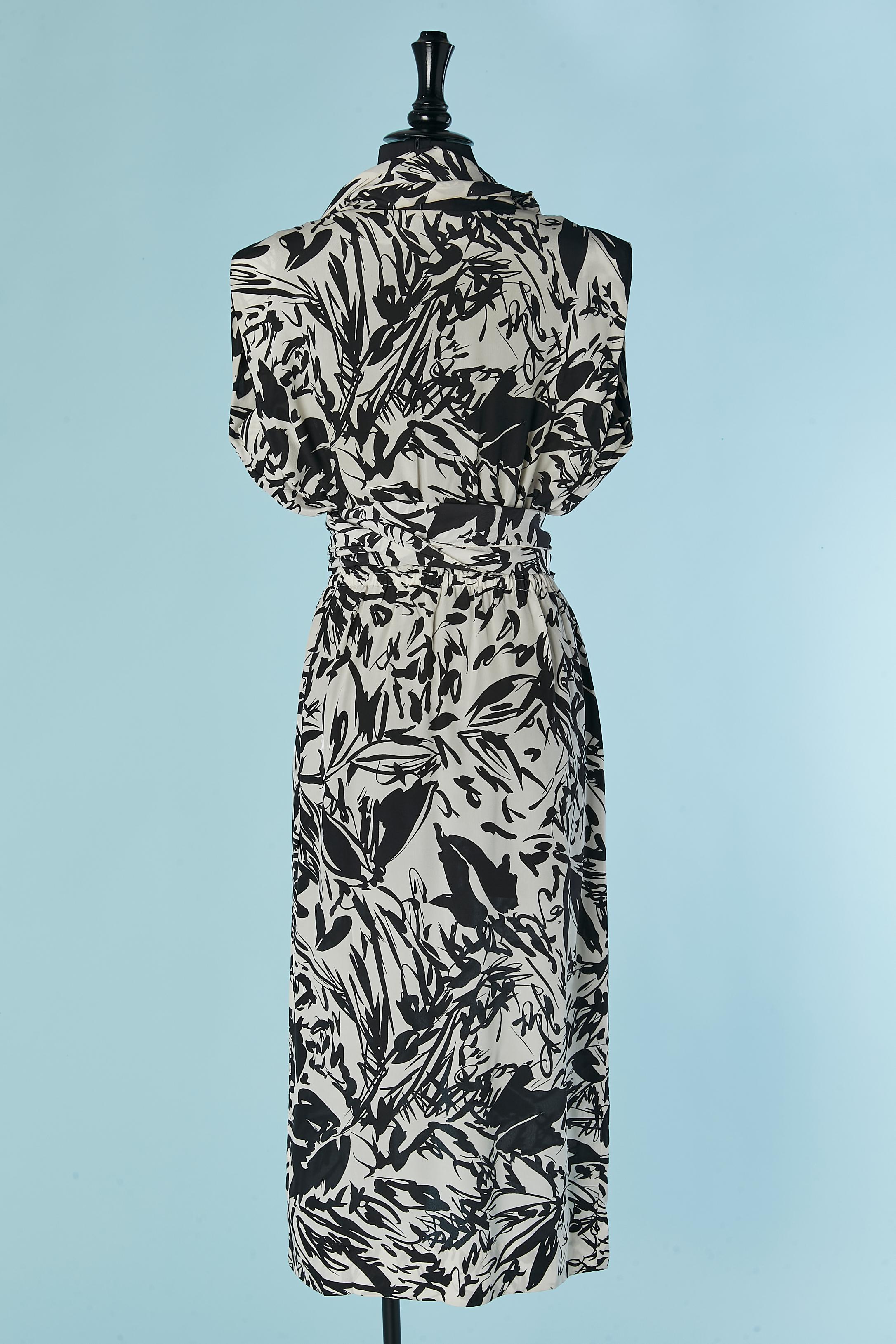 Silk wrapped dress with black and white print PIERRE CARDIN PRESTIGE For Sale 1