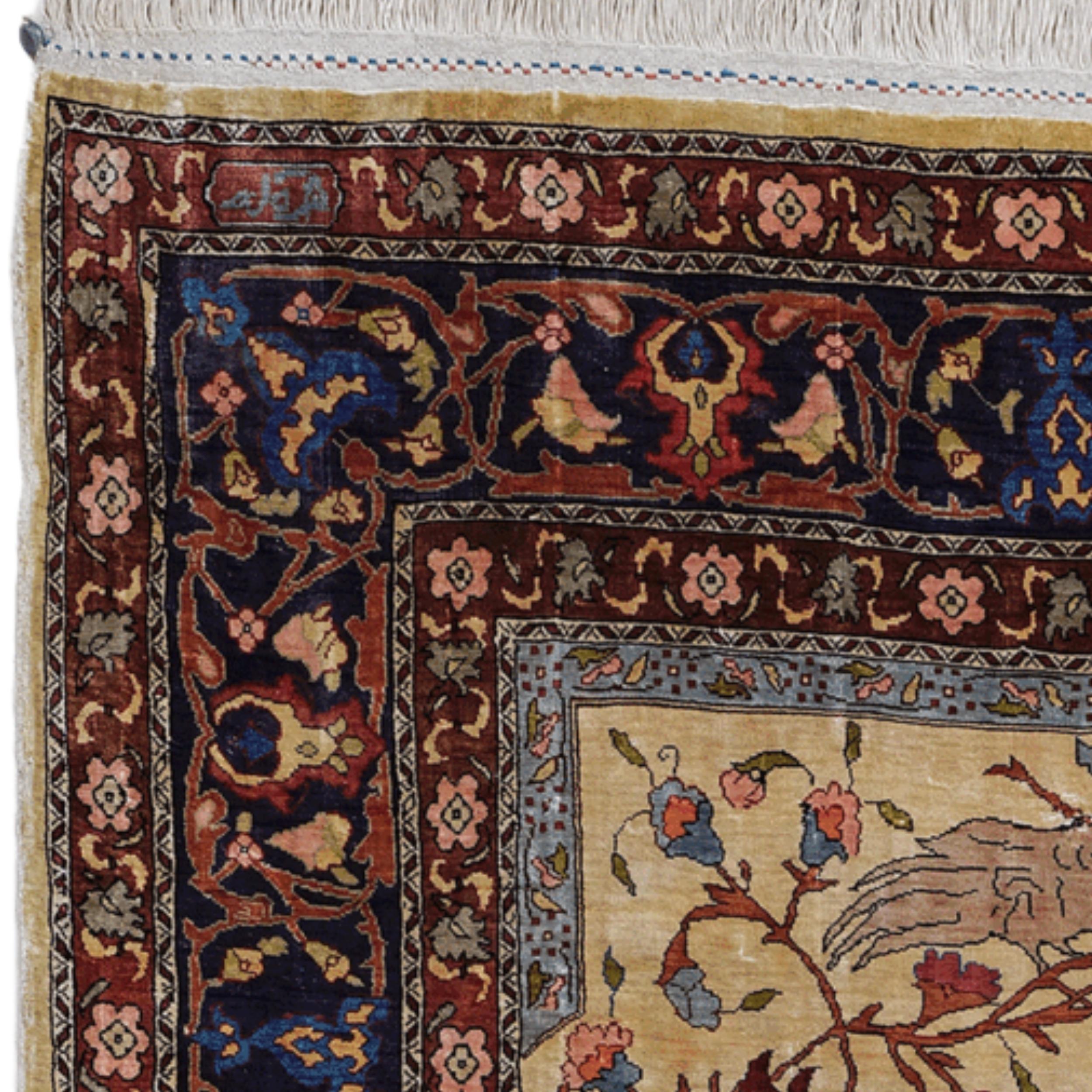 XX secolo Tappeto da preghiera Hereke firmato in seta e metallo in vendita