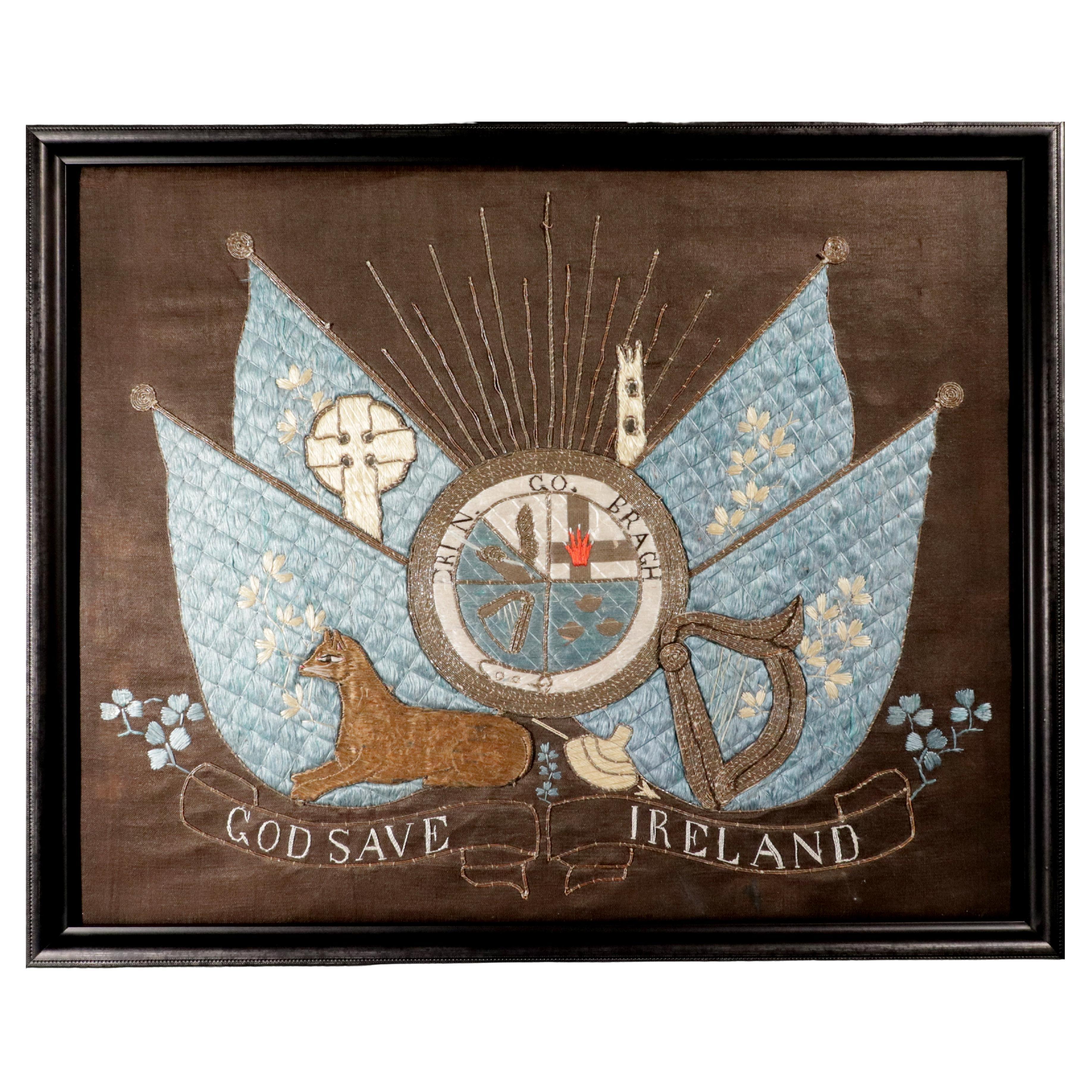 Seidenarbeiten von irischem Interesse-Erin Go Bragh: Patriotische irische Seidenarbeitstafel im Angebot