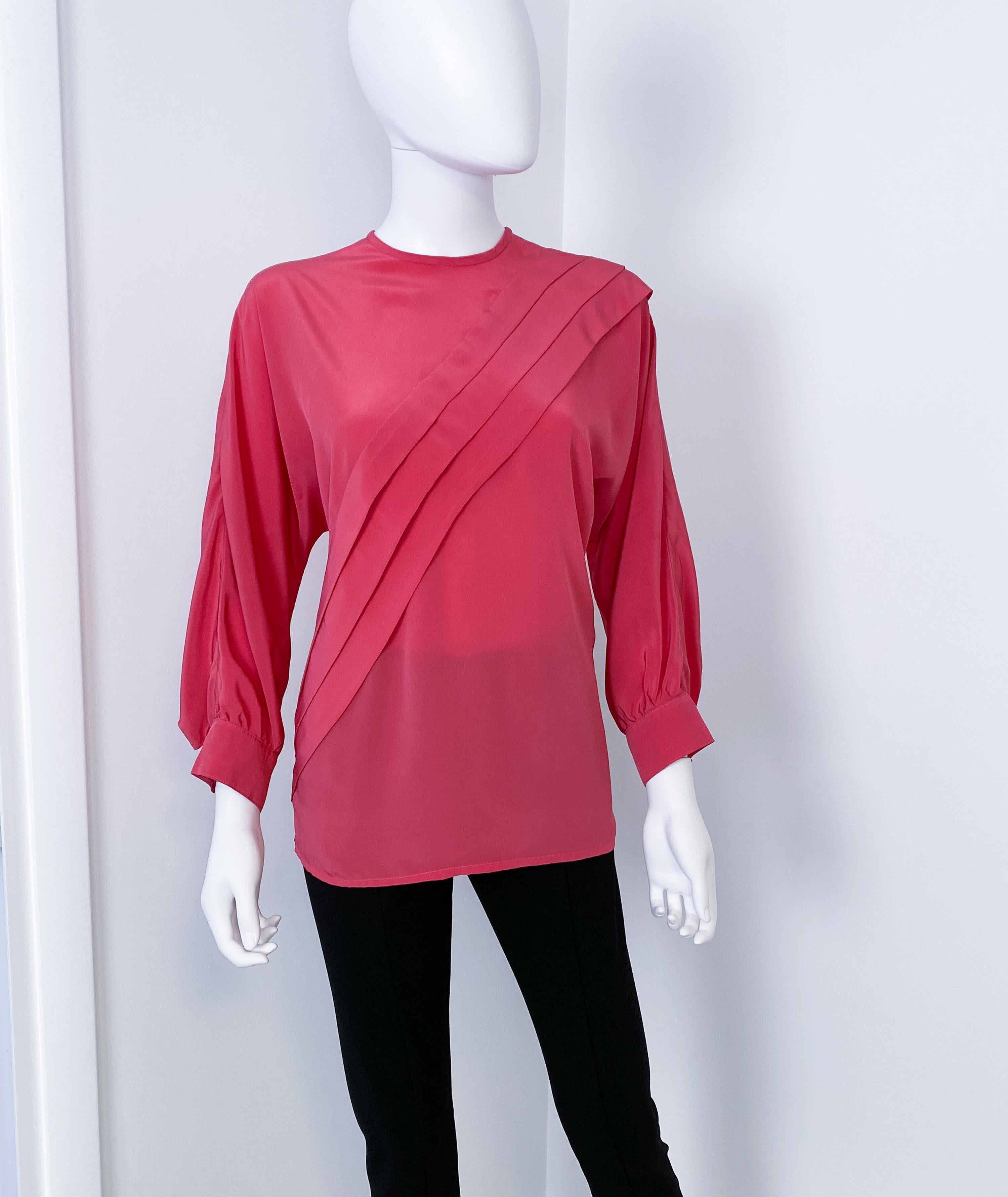 Silky Viscose Blouse Top Fuchsia Pink Origami Pleat Size 8/10, 1980s For Sale 9