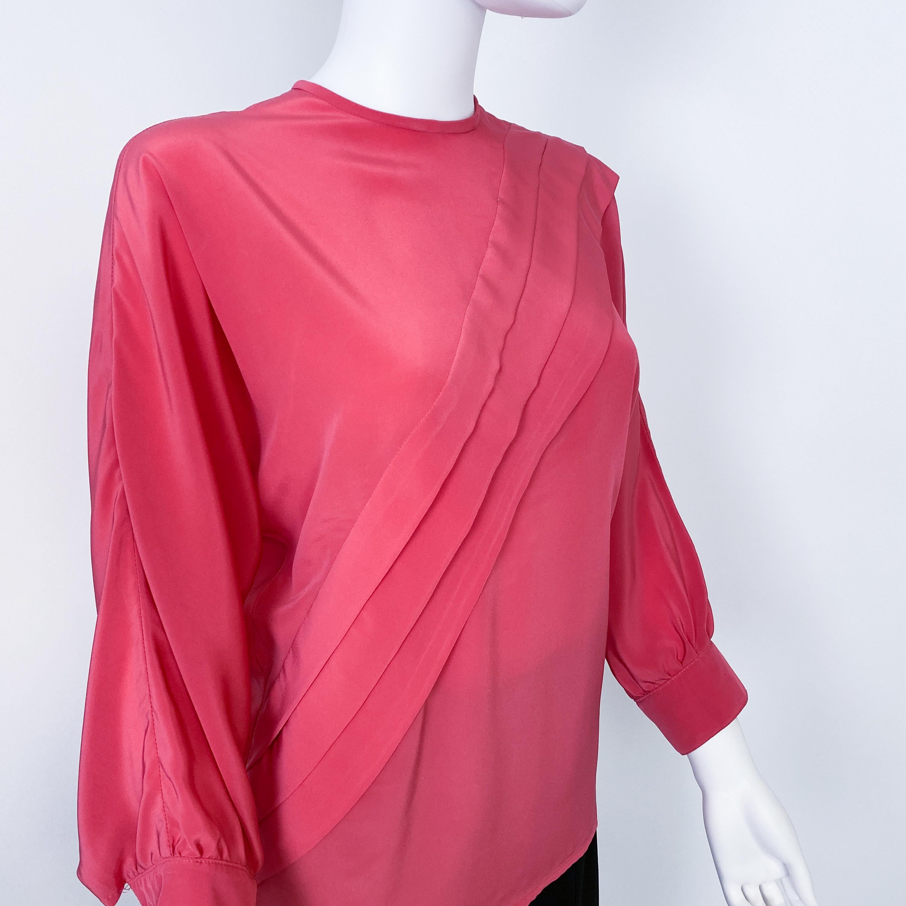 Silky Viscose Blouse Top Fuchsia Pink Origami Pleat Size 8/10, 1980s For Sale 4