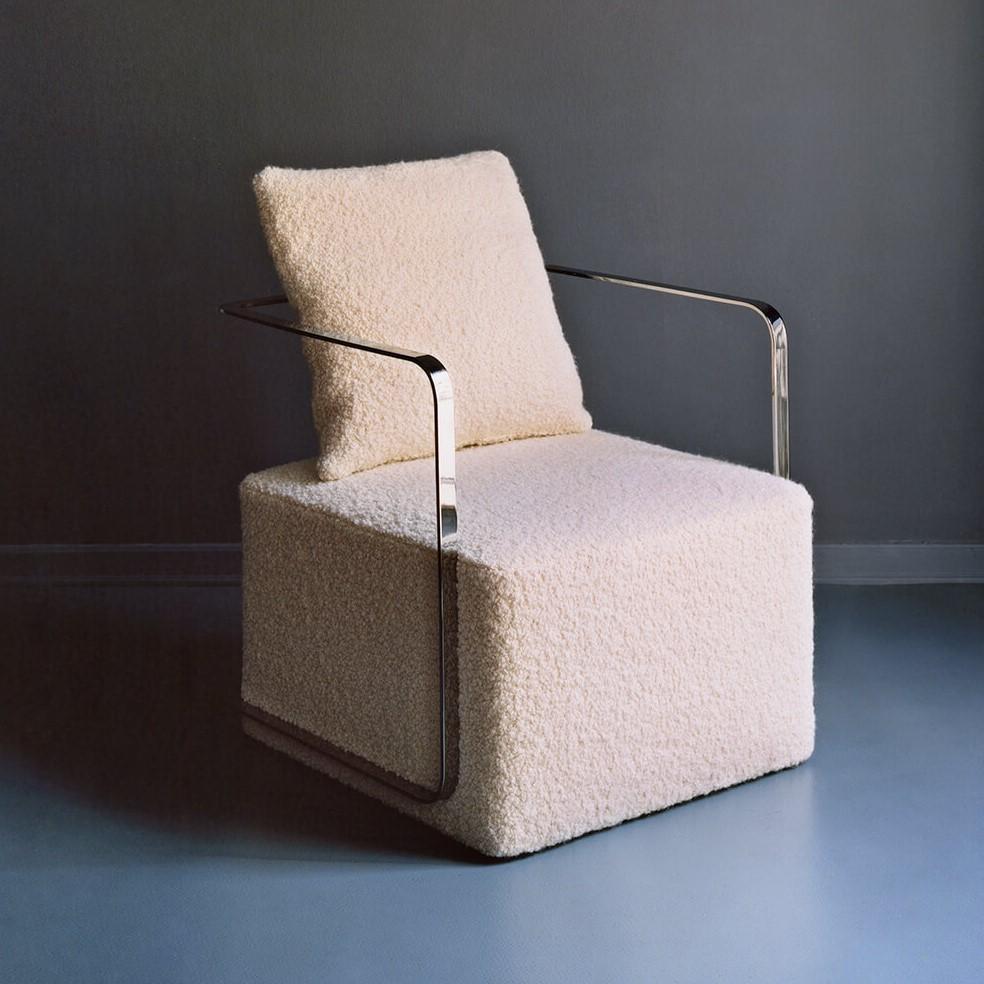 Silla armchair by Marta Sala Editions
Dimensions: W 57 x D 60 x H 59 cm
Materials: Wool, polyurethane foam 
Variations of material available.

Collection III 
