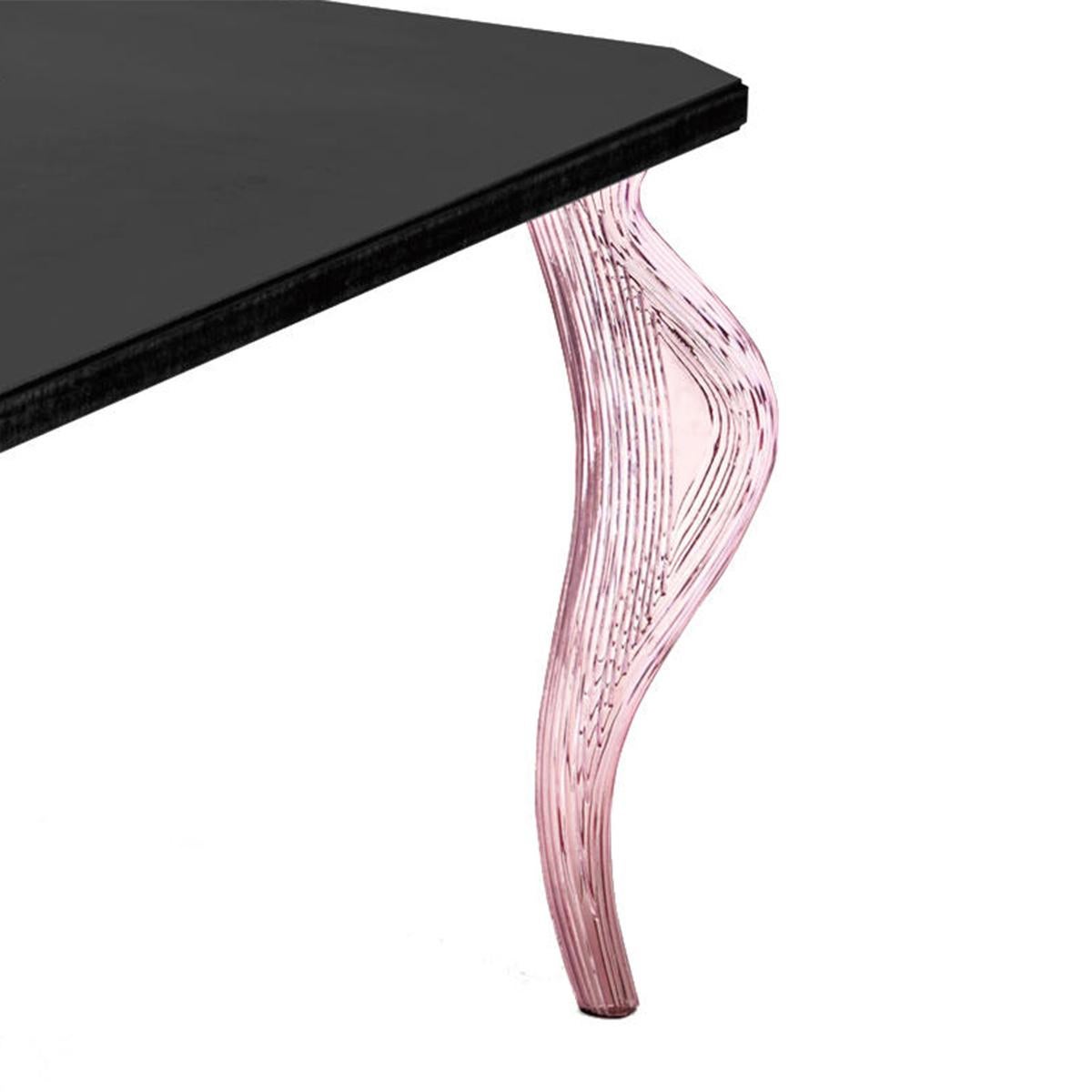 Sillage Rose Square Table In New Condition In Paris, FR