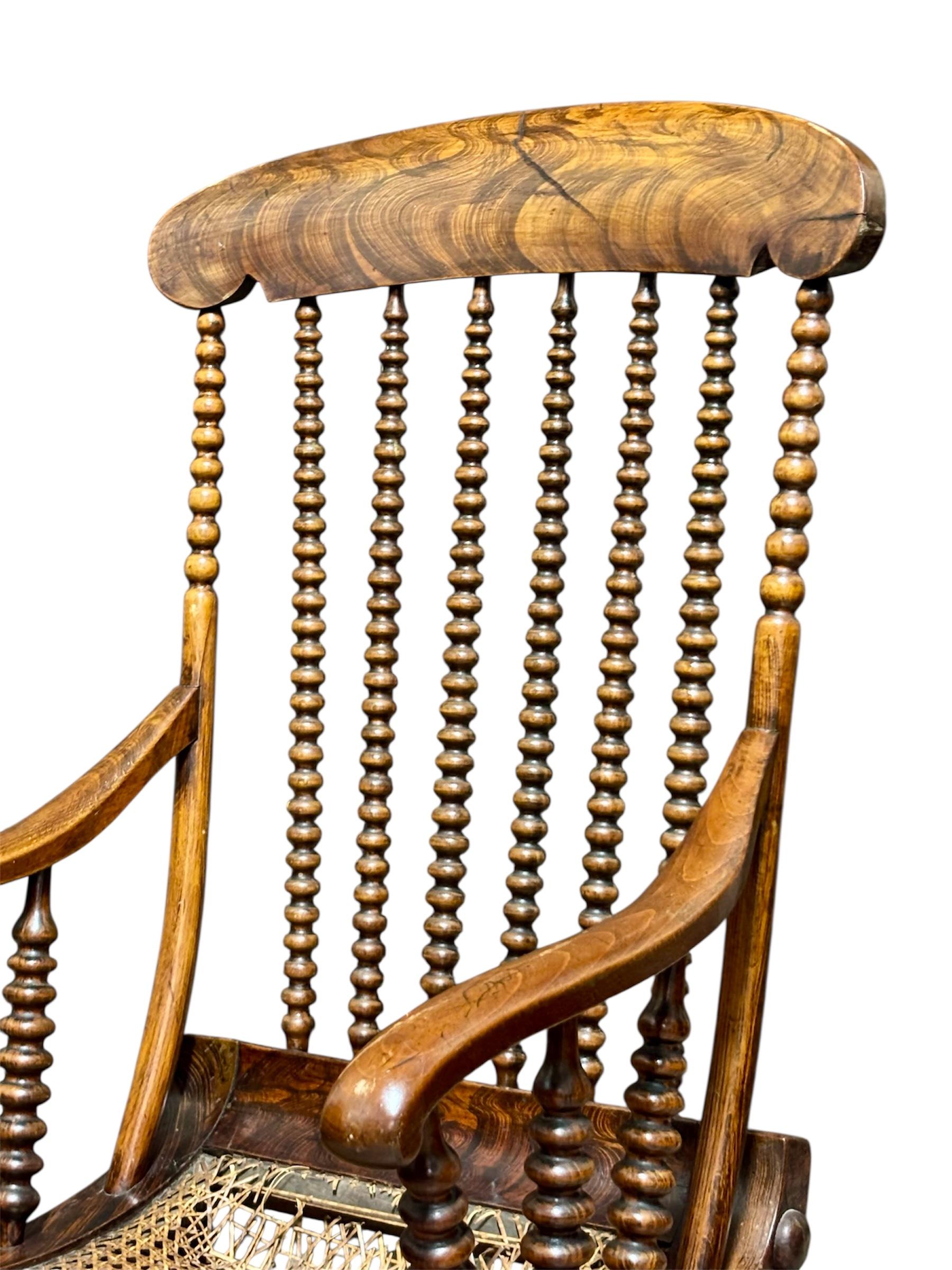 Arts and Crafts Sillón “bobbin” For Sale