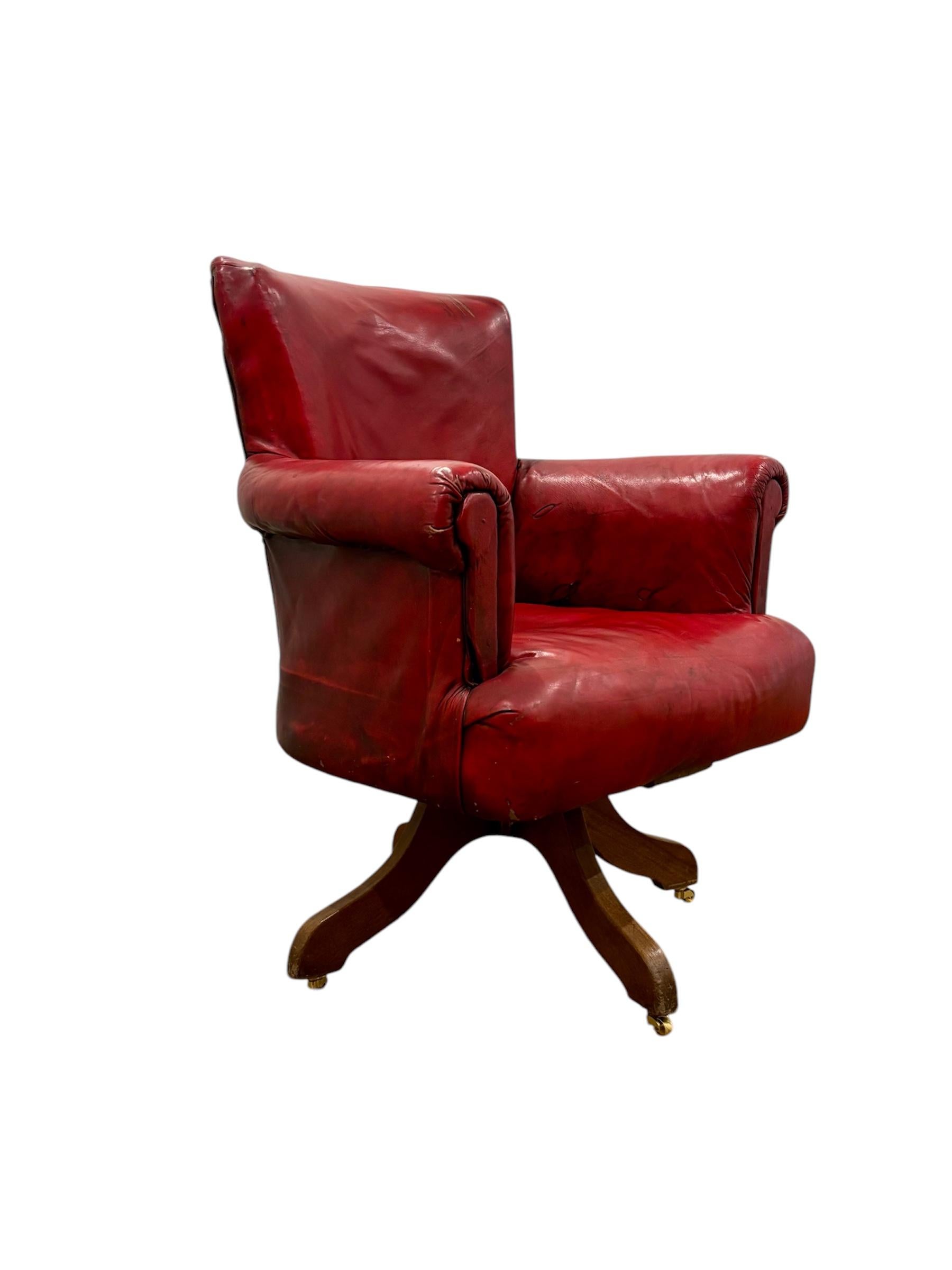 Sillón Club inglés giratorio in vendita 1