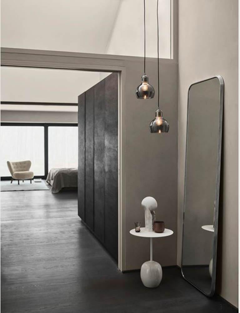 Scandinavo moderno Lo specchio Sillon SH7 di Sebastian Herkner per & Tradition in vendita